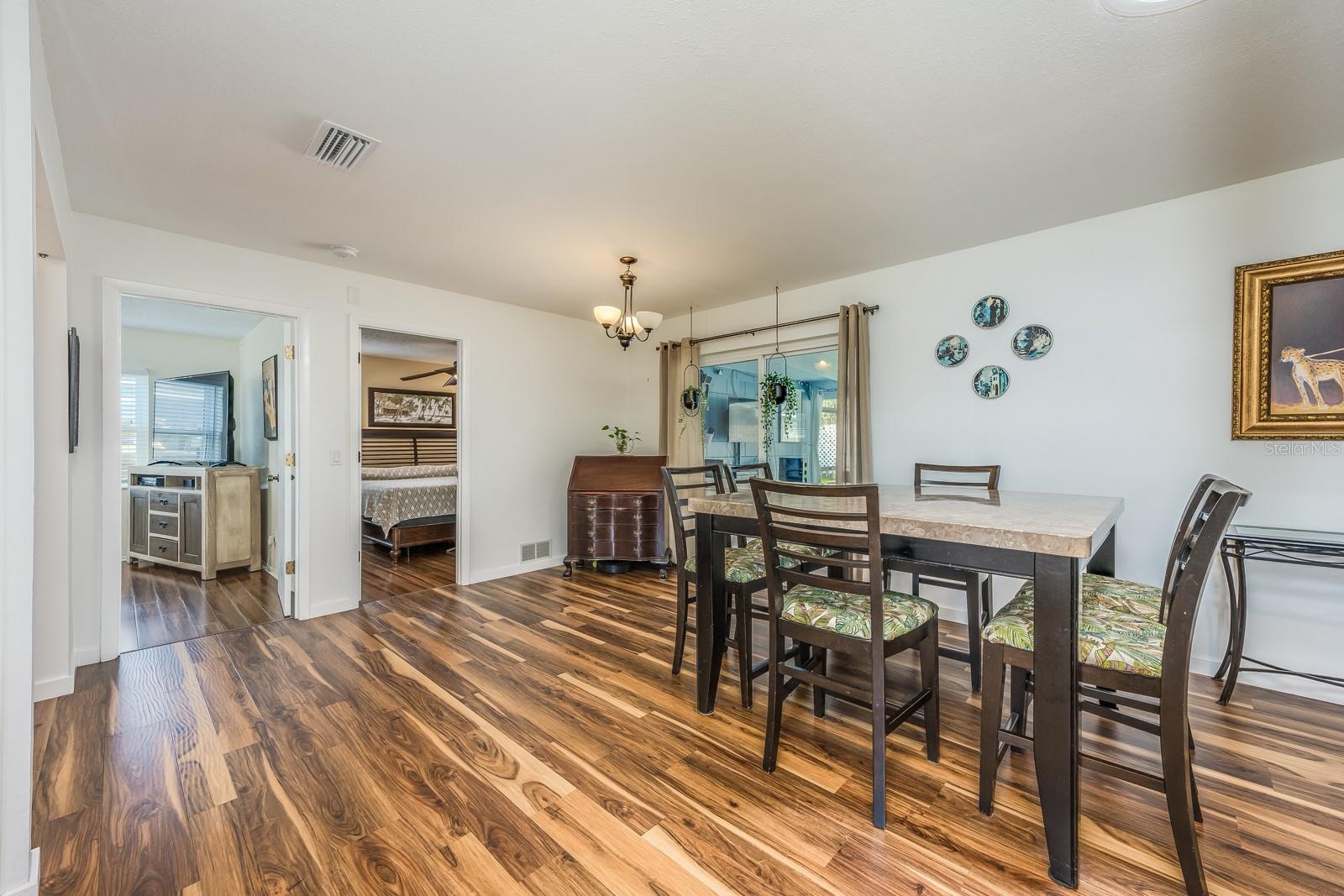 Image 9 of 26 For 208 Madeira Avenue