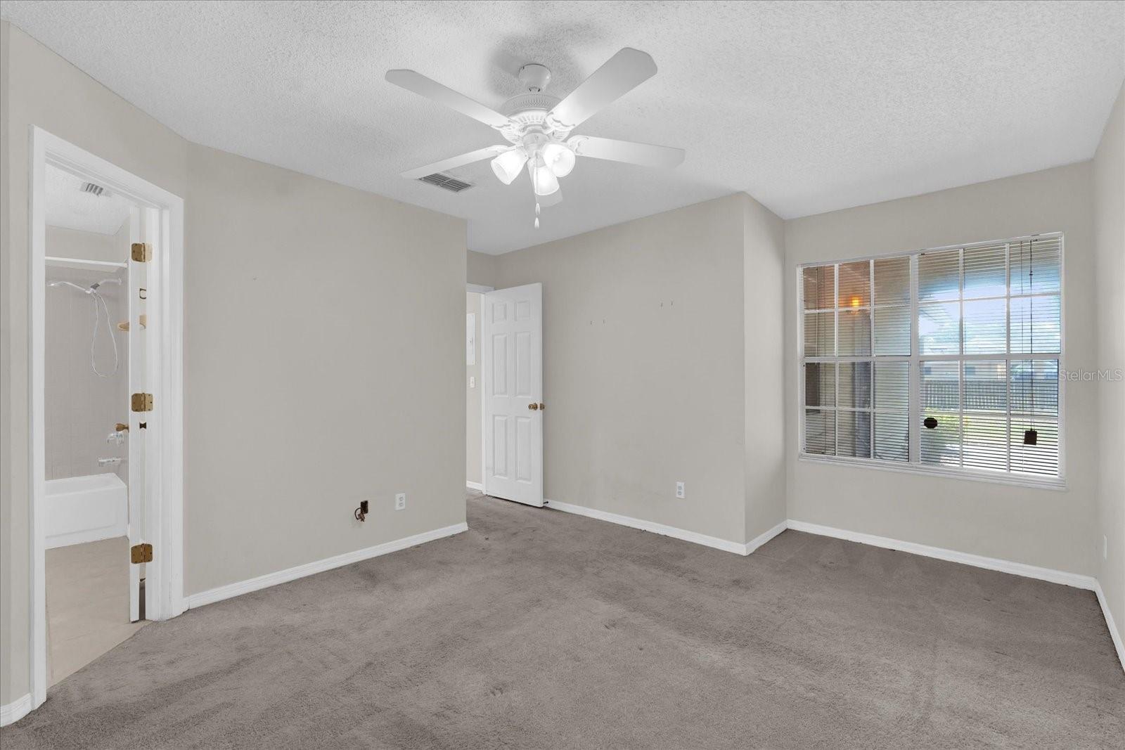 Image 14 of 22 For 948 Bird Bay Court 102