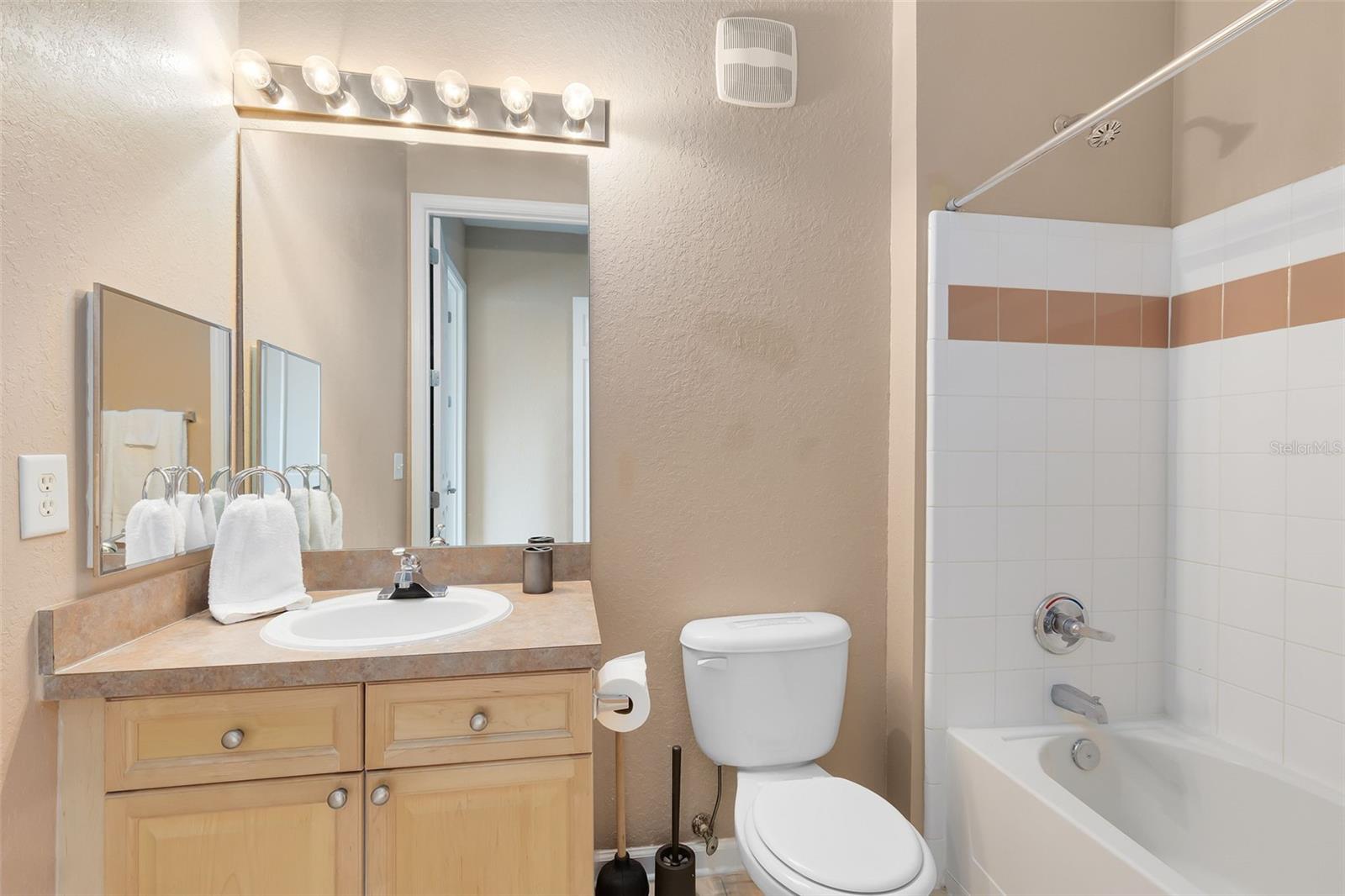Image 21 of 29 For 422 Terrace Ridge Circle 422