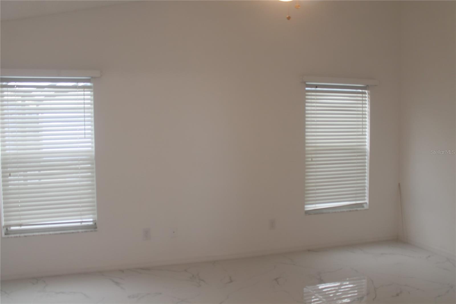 Image 11 of 23 For 462 Kassik Circle