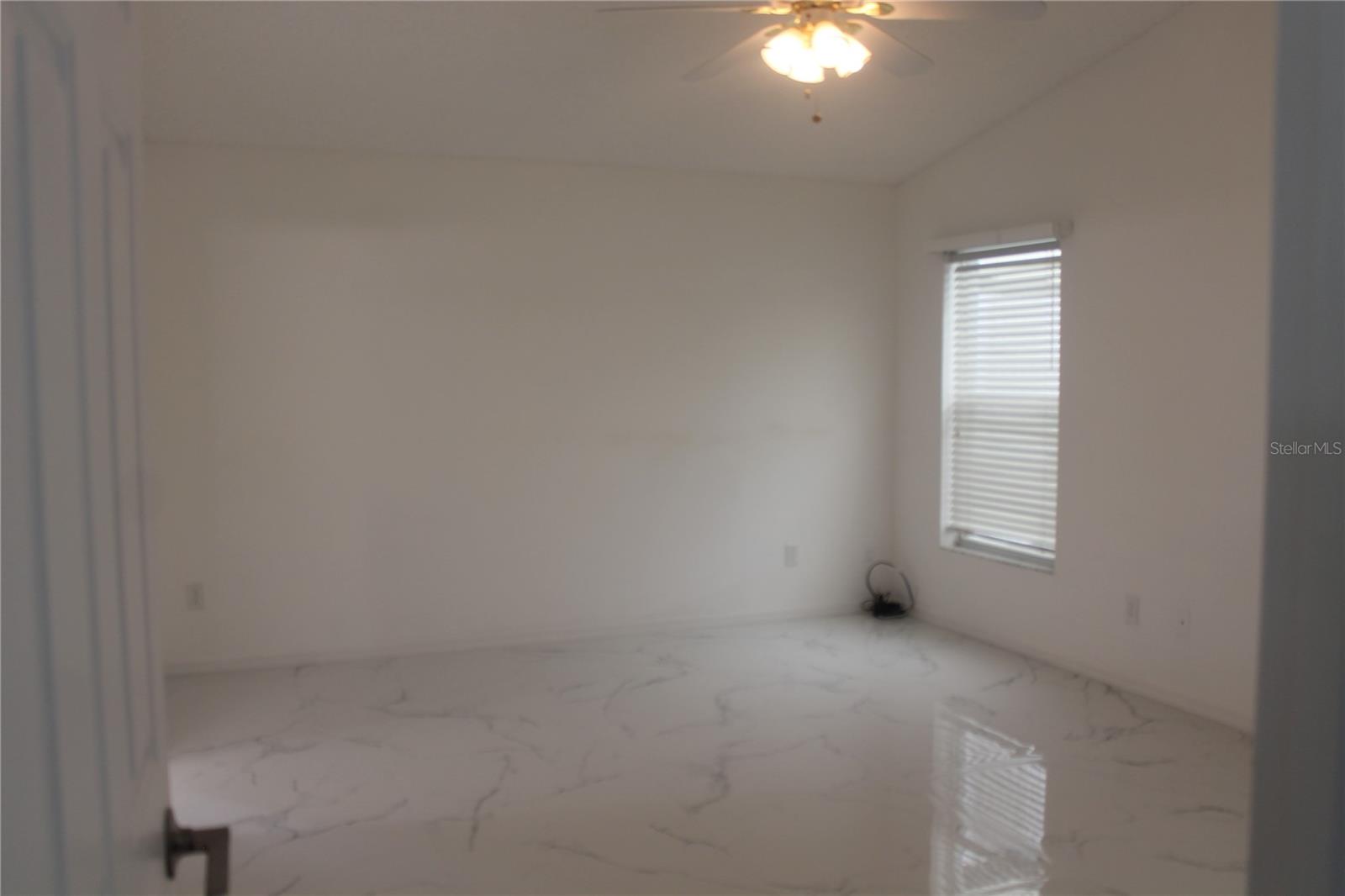 Image 12 of 23 For 462 Kassik Circle