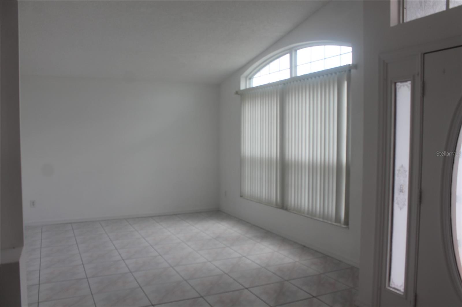Image 4 of 23 For 462 Kassik Circle