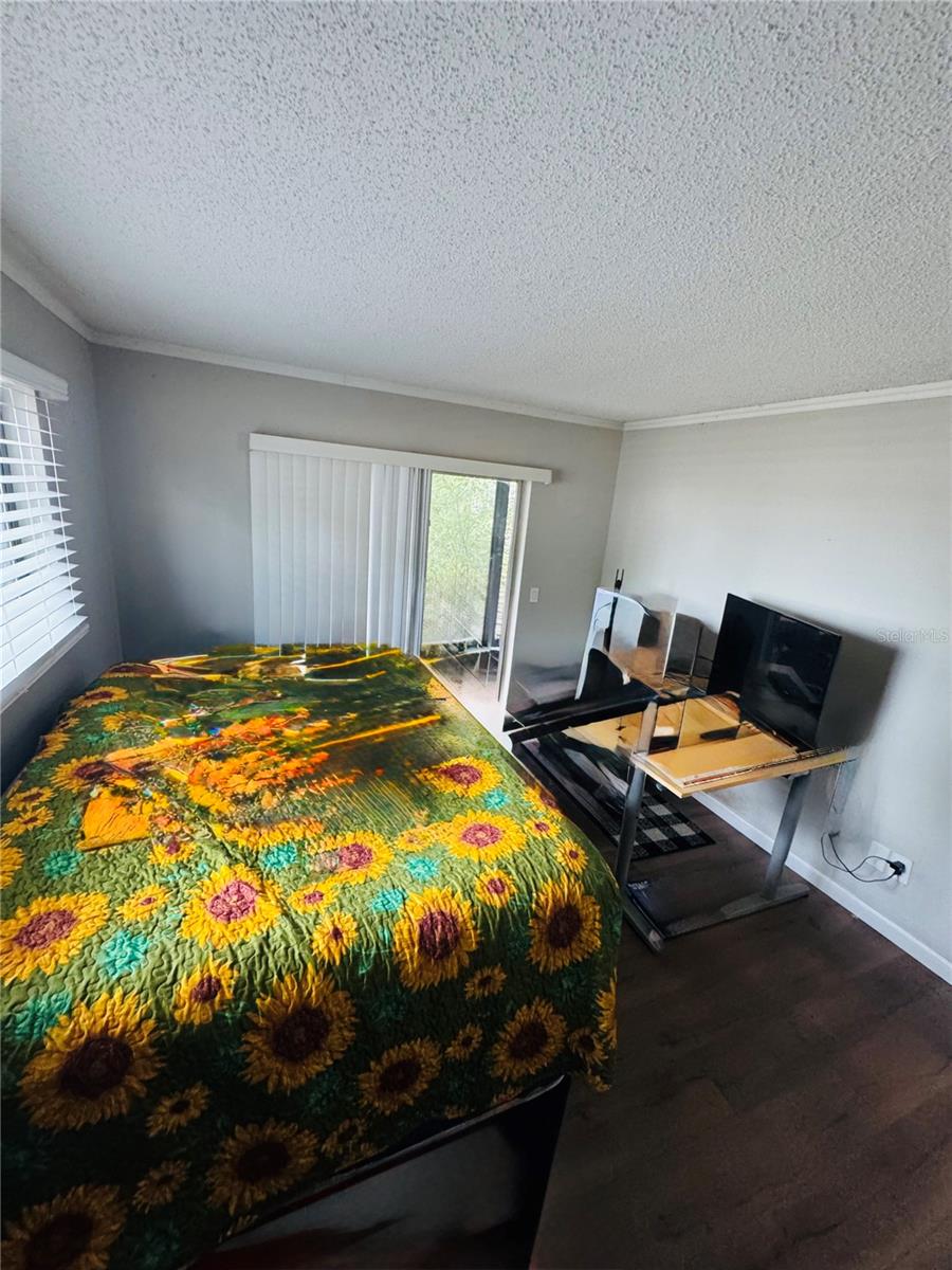 Image 6 of 12 For 2301 Oak Park Way 101
