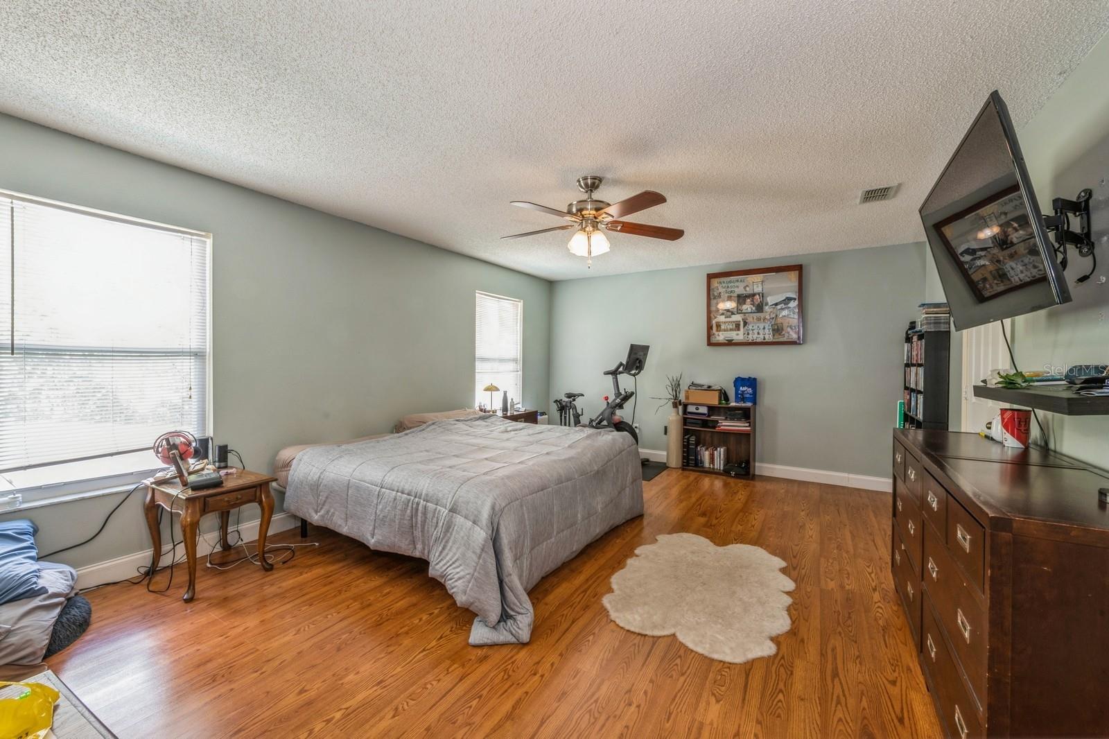 Image 8 of 21 For 502 Freeman Street