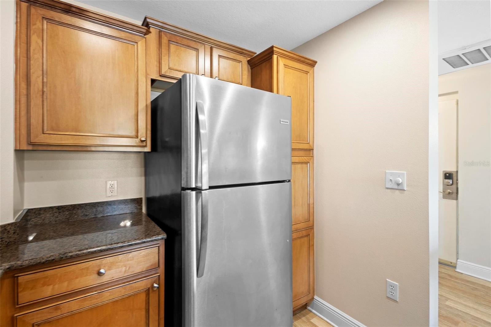 Image 11 of 34 For 7689 Heritage Crossing Way 202