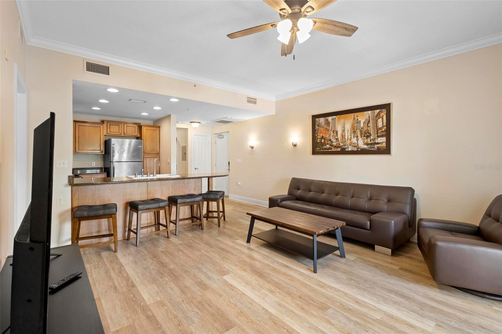 Image 5 of 34 For 7689 Heritage Crossing Way 202