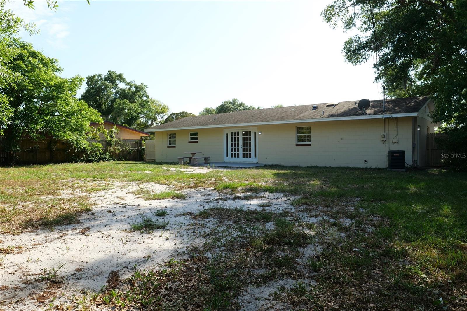 Image 18 of 20 For 521 Chiles Lane