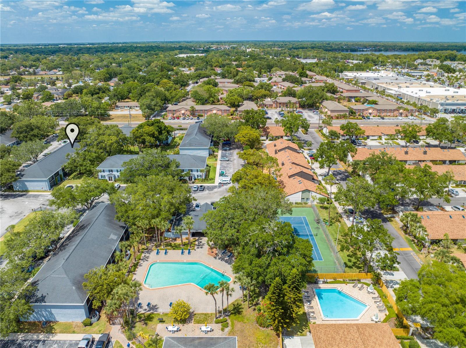 Image 38 of 43 For 130 Lewfield Circle 130