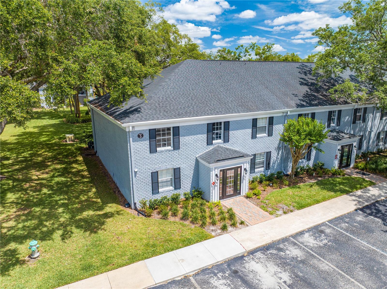 Image 5 of 43 For 130 Lewfield Circle 130