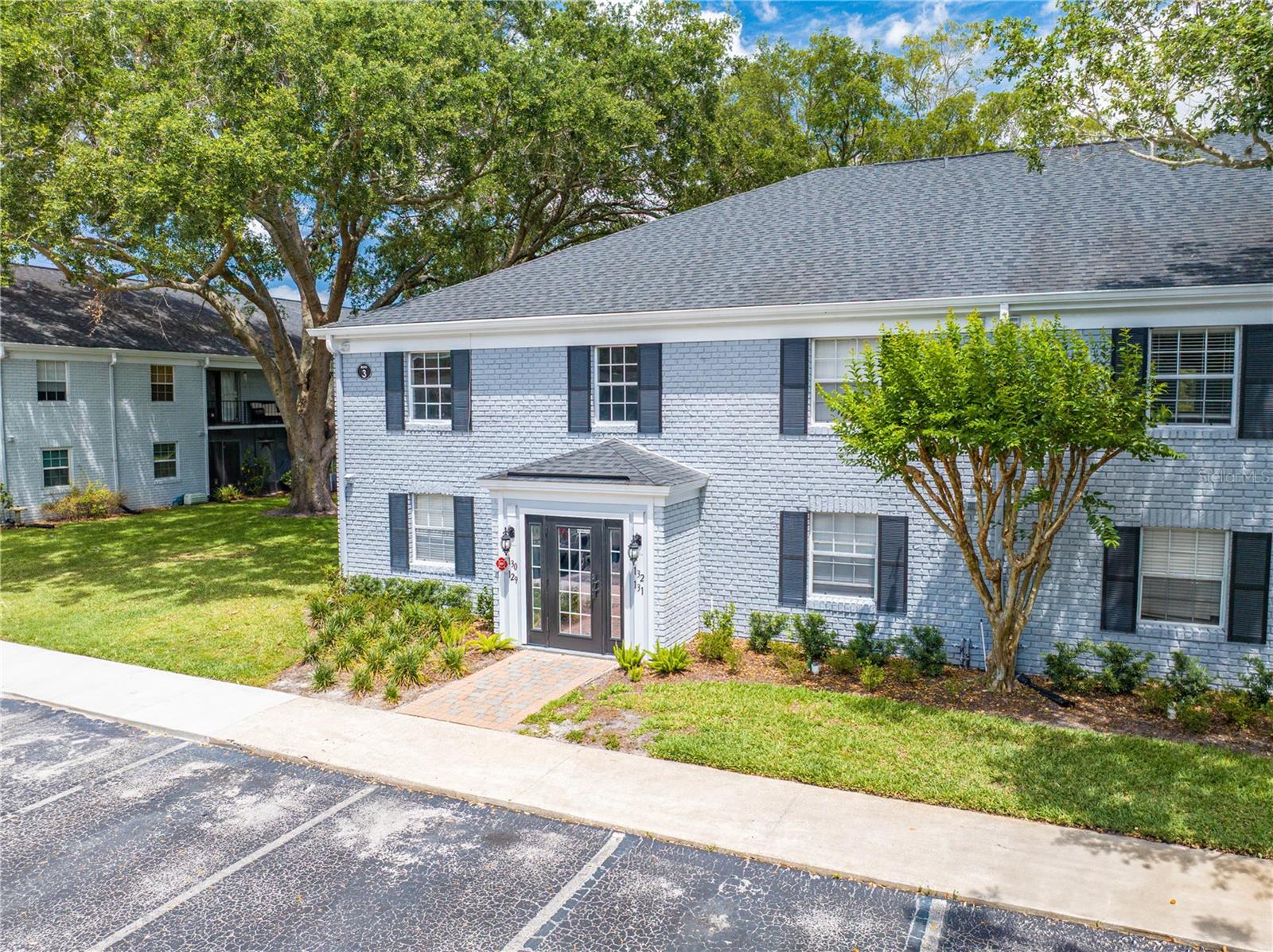 Image 6 of 43 For 130 Lewfield Circle 130