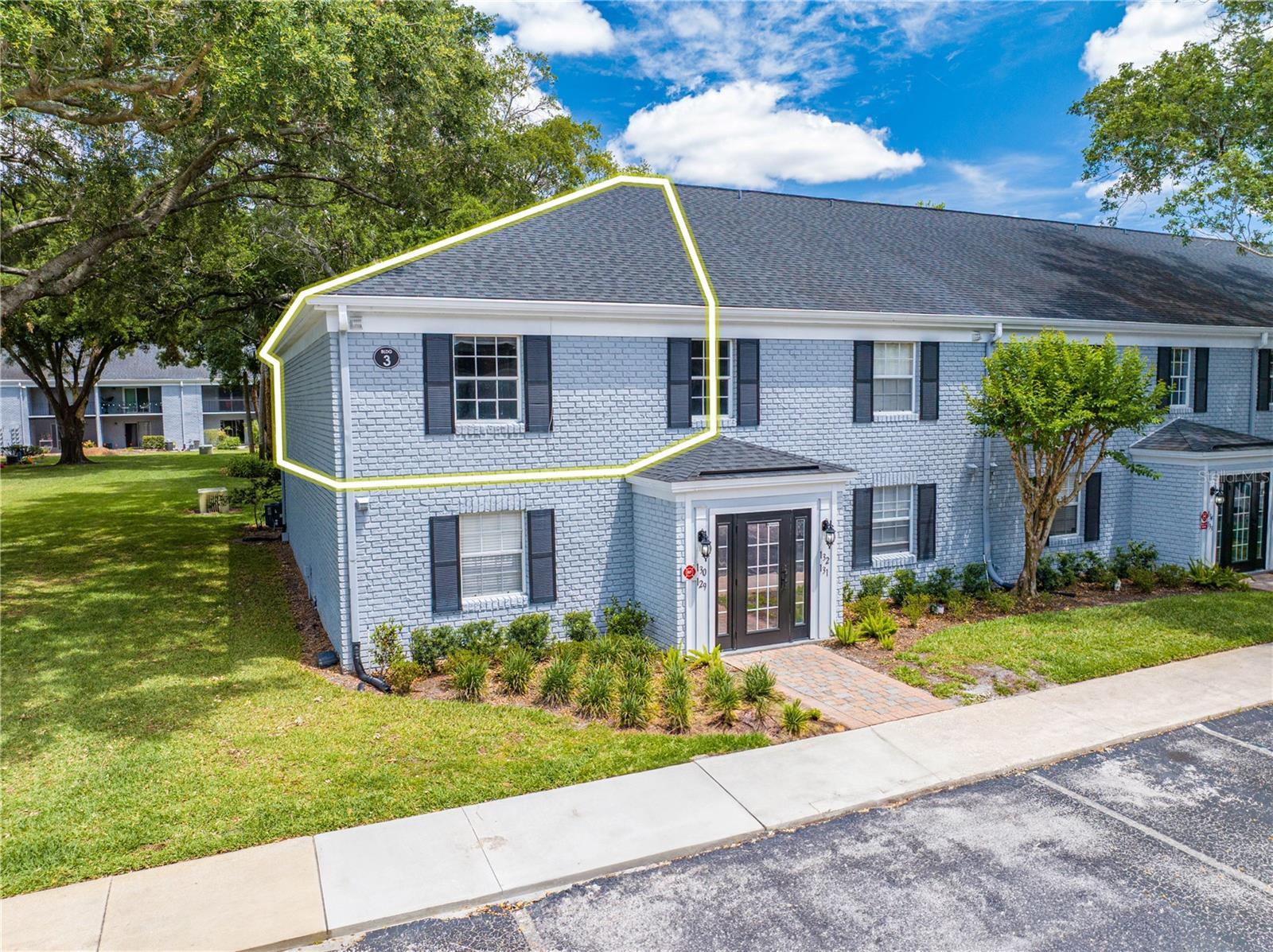 Image 7 of 43 For 130 Lewfield Circle 130