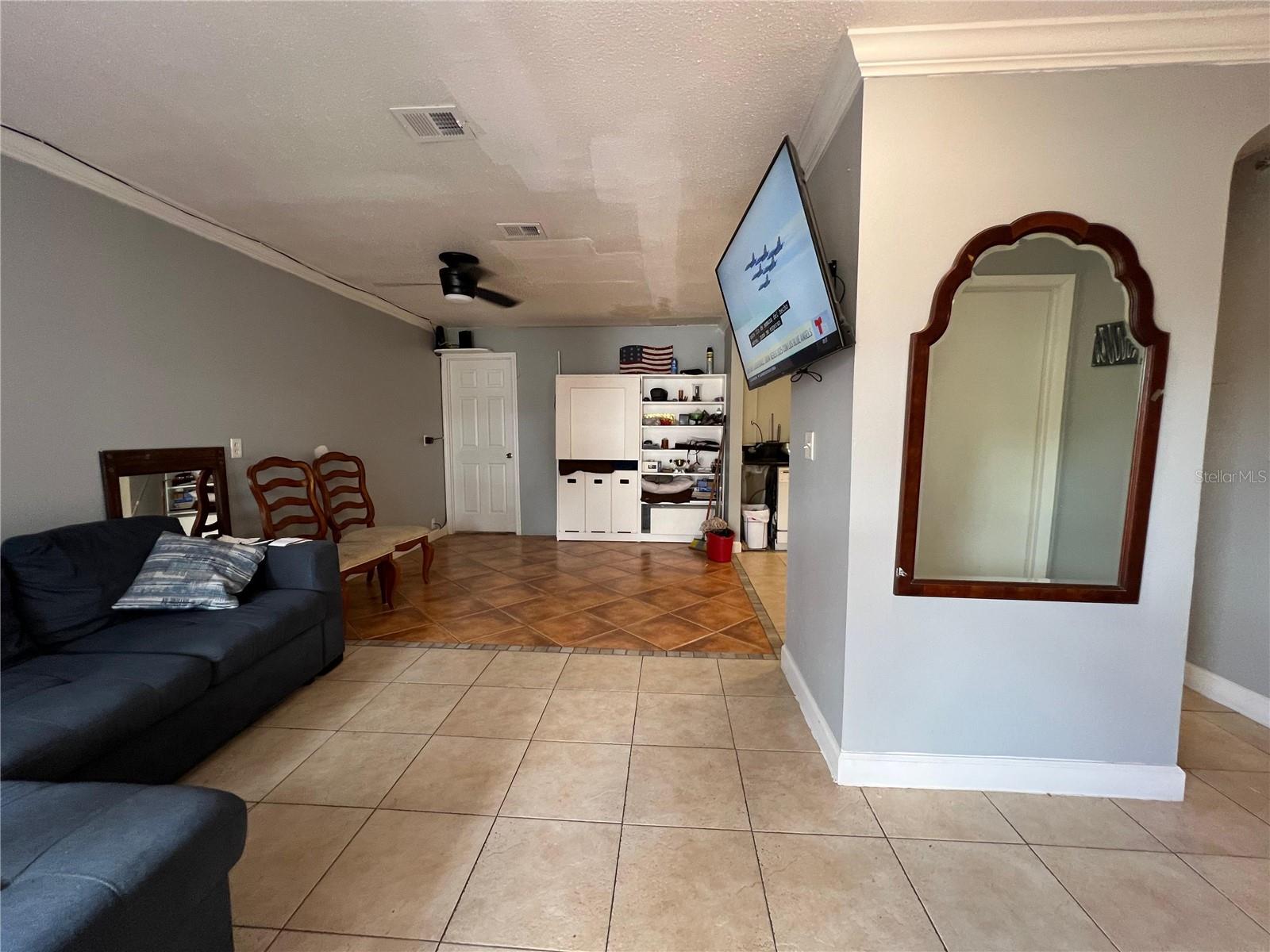 Image 6 of 15 For 2487 Harbour Way
