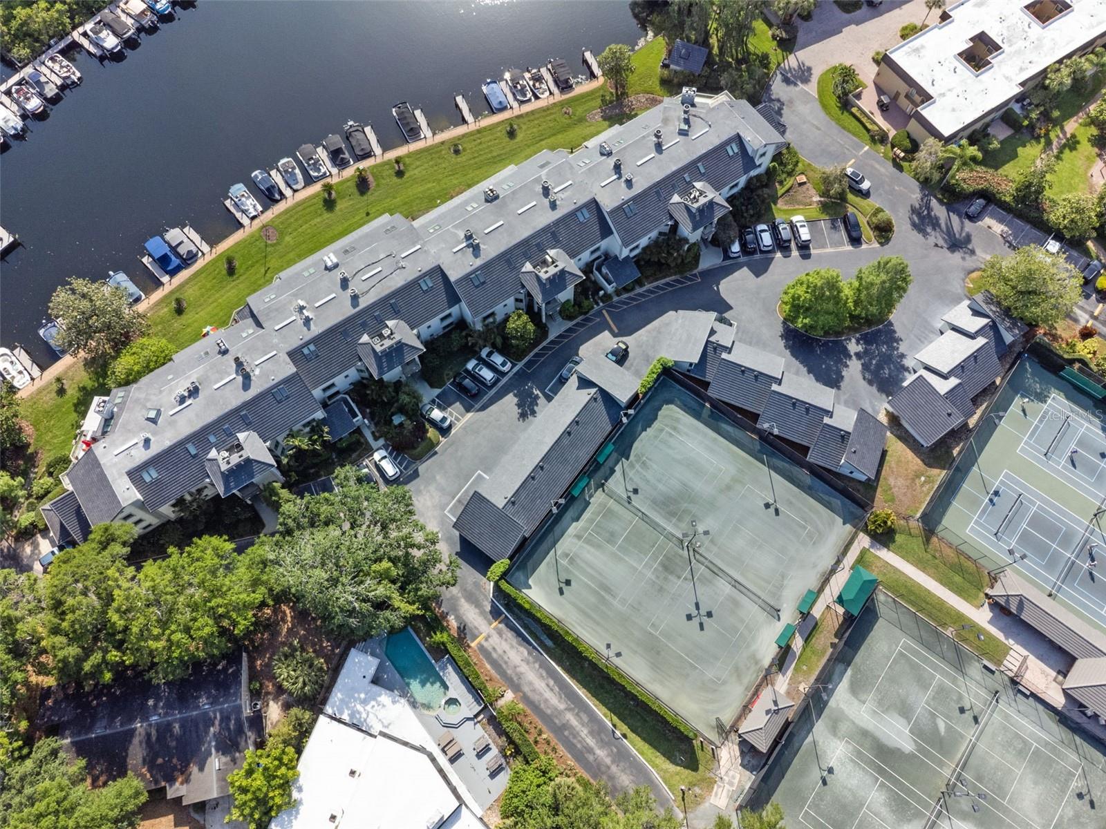 Image 20 of 35 For 6330 Masters Boulevard N4