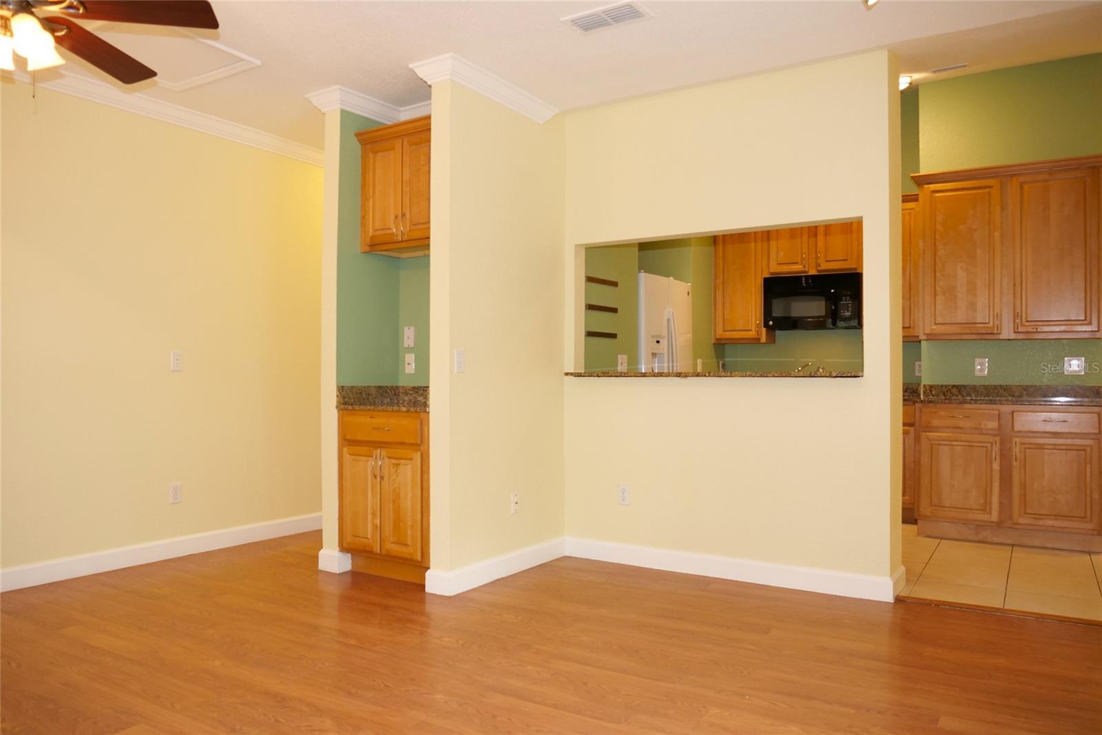 Image 4 of 17 For 419 Fern Creek Avenue