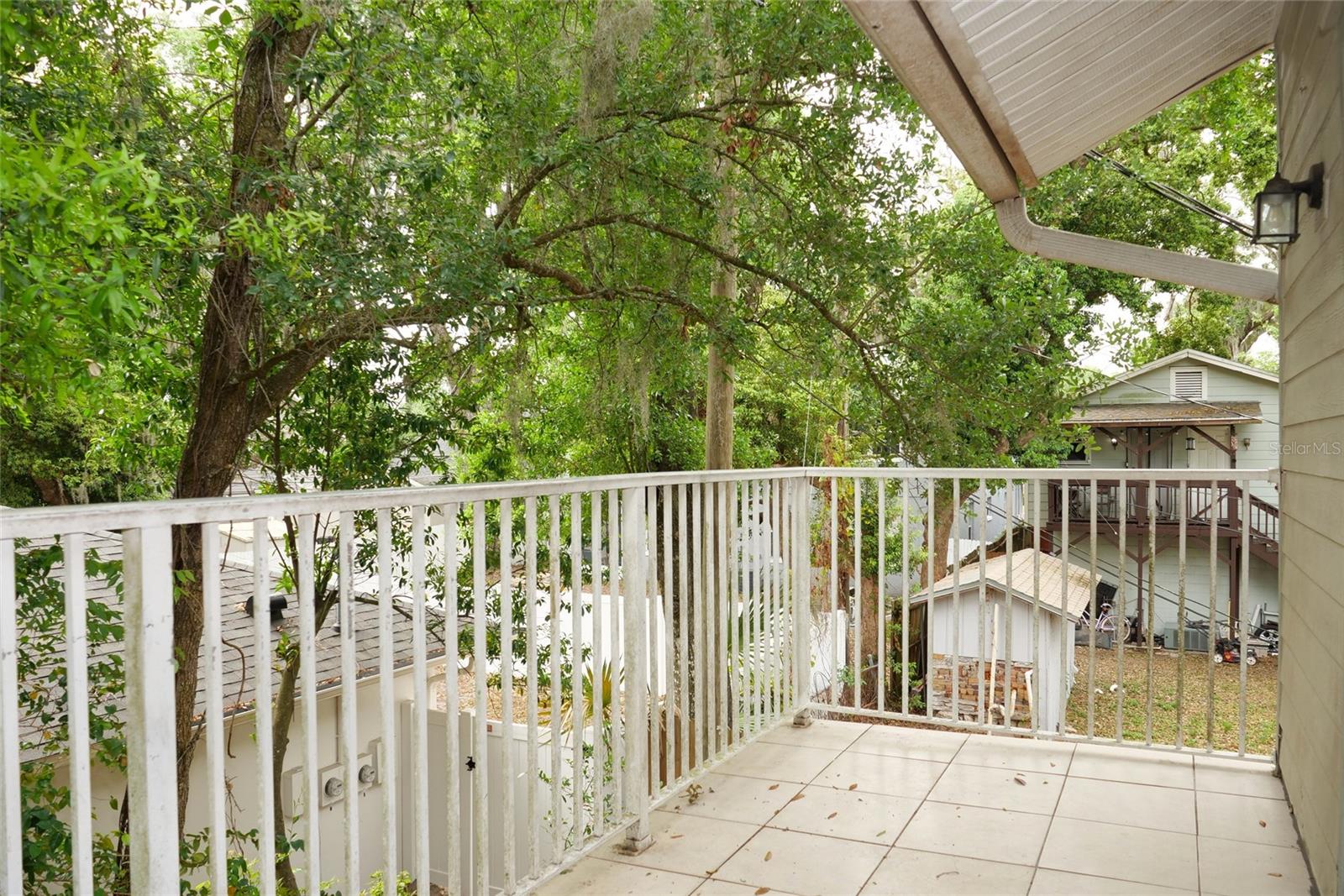 Image 8 of 17 For 419 Fern Creek Avenue