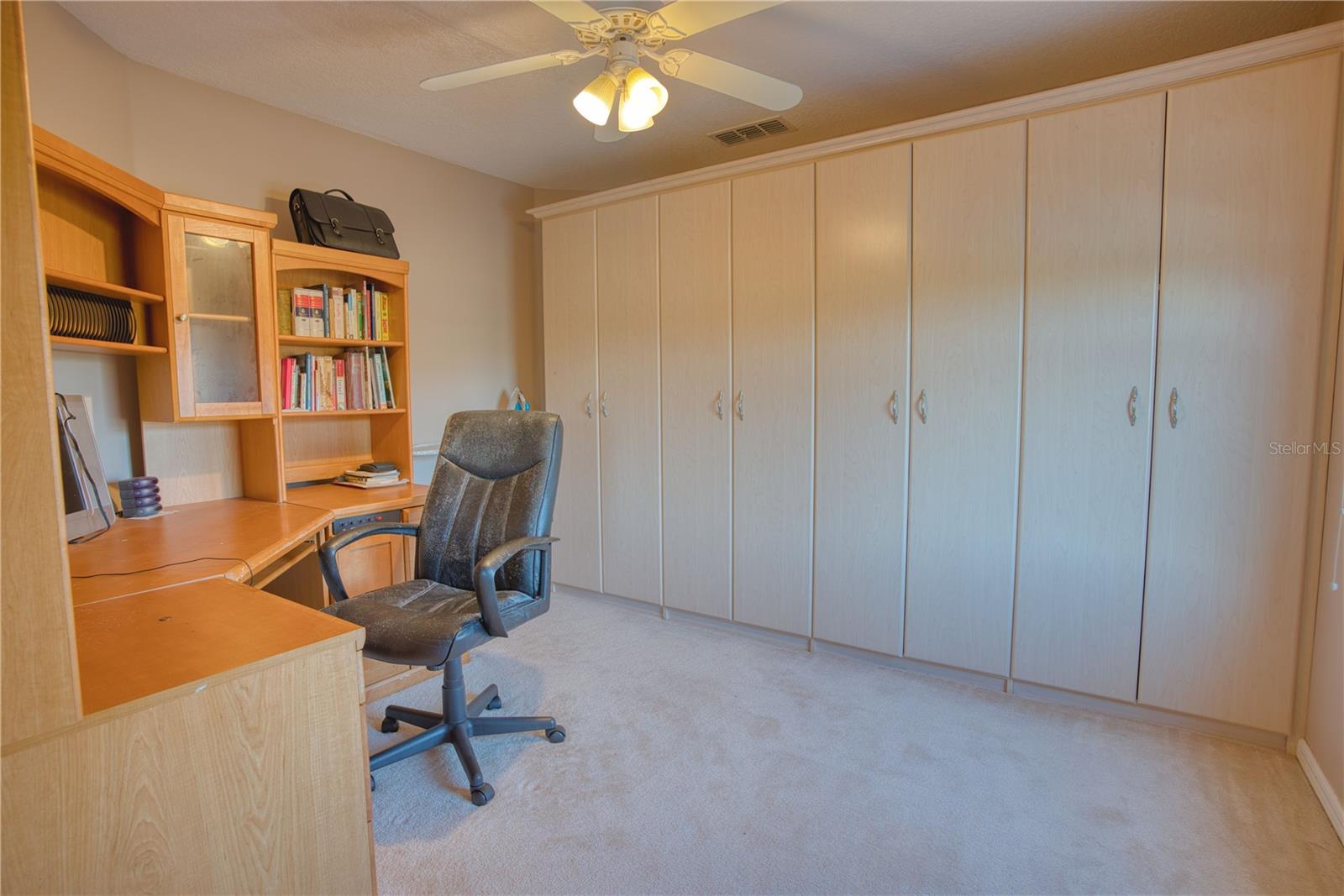 Image 18 of 28 For 2409 Greenwillow Drive