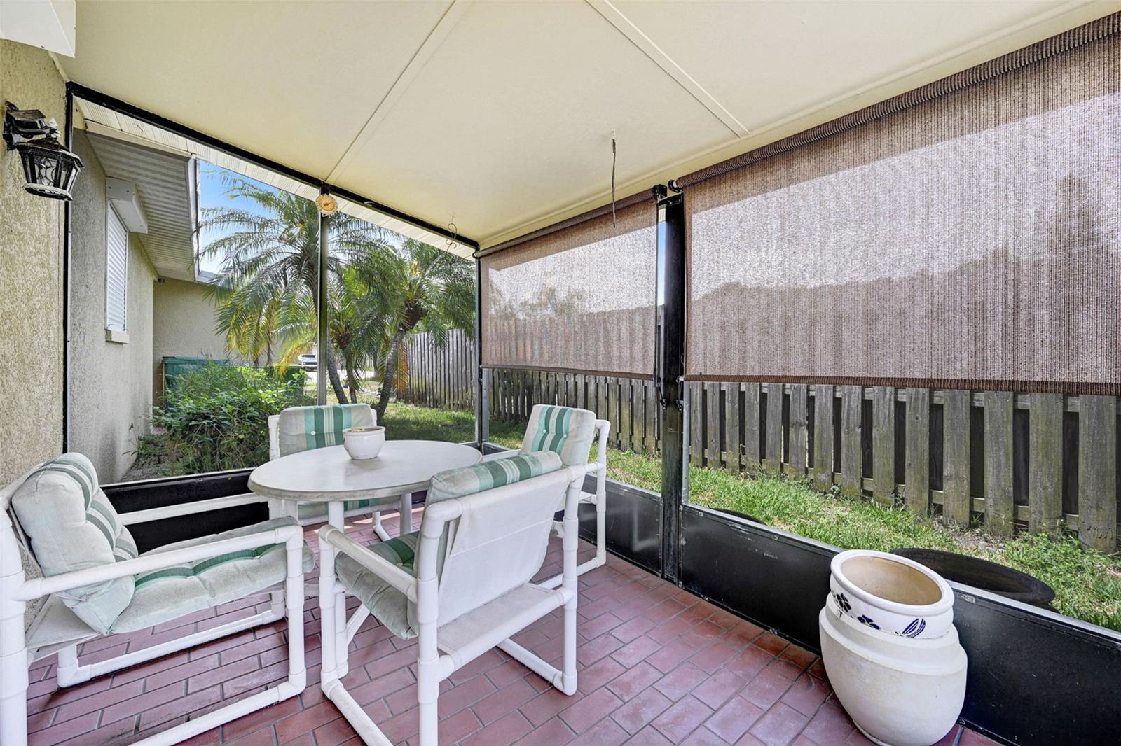 Image 18 of 33 For 1208 Duke Way