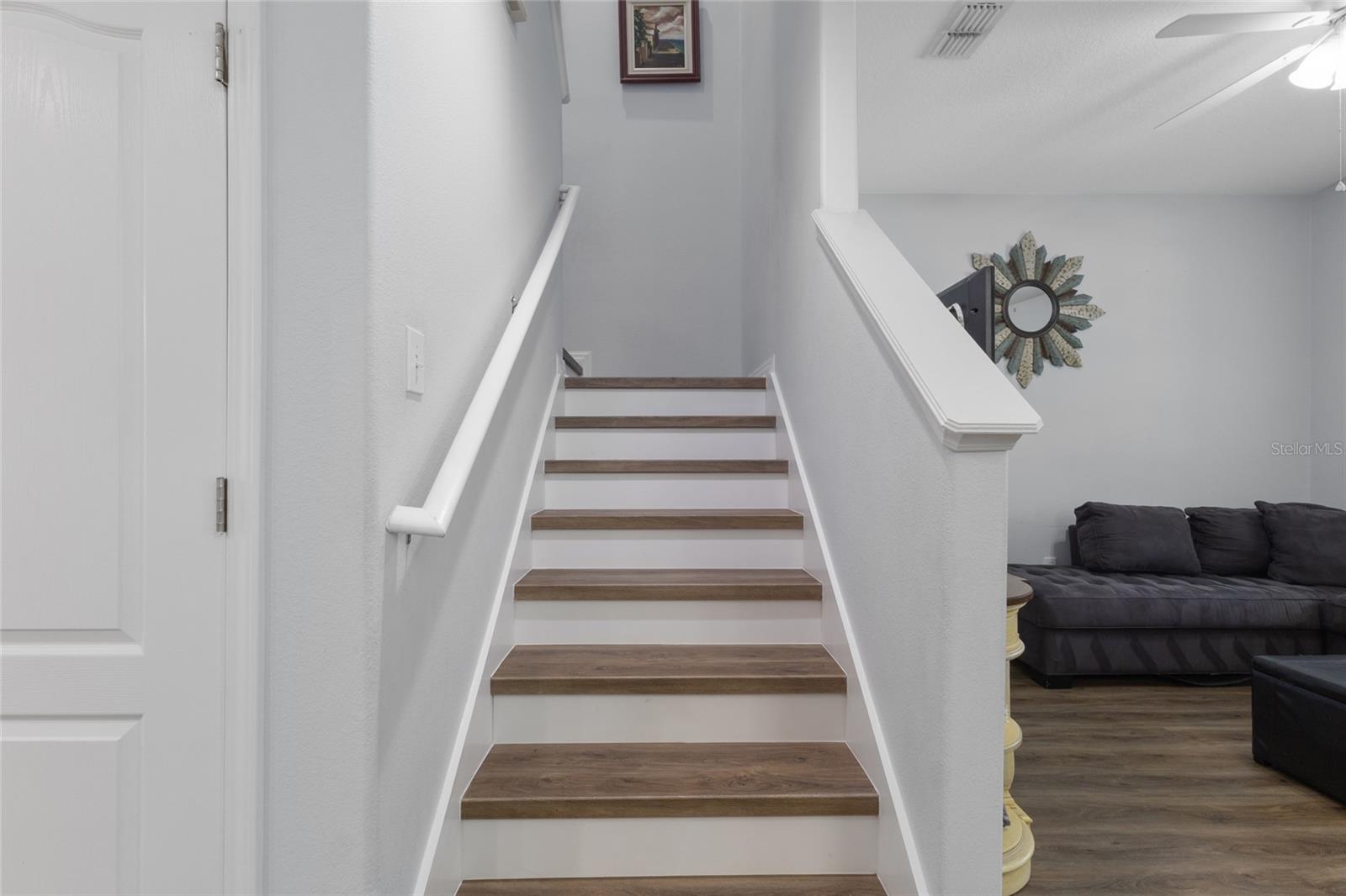 Image 23 of 52 For 14743 Driftwater Drive