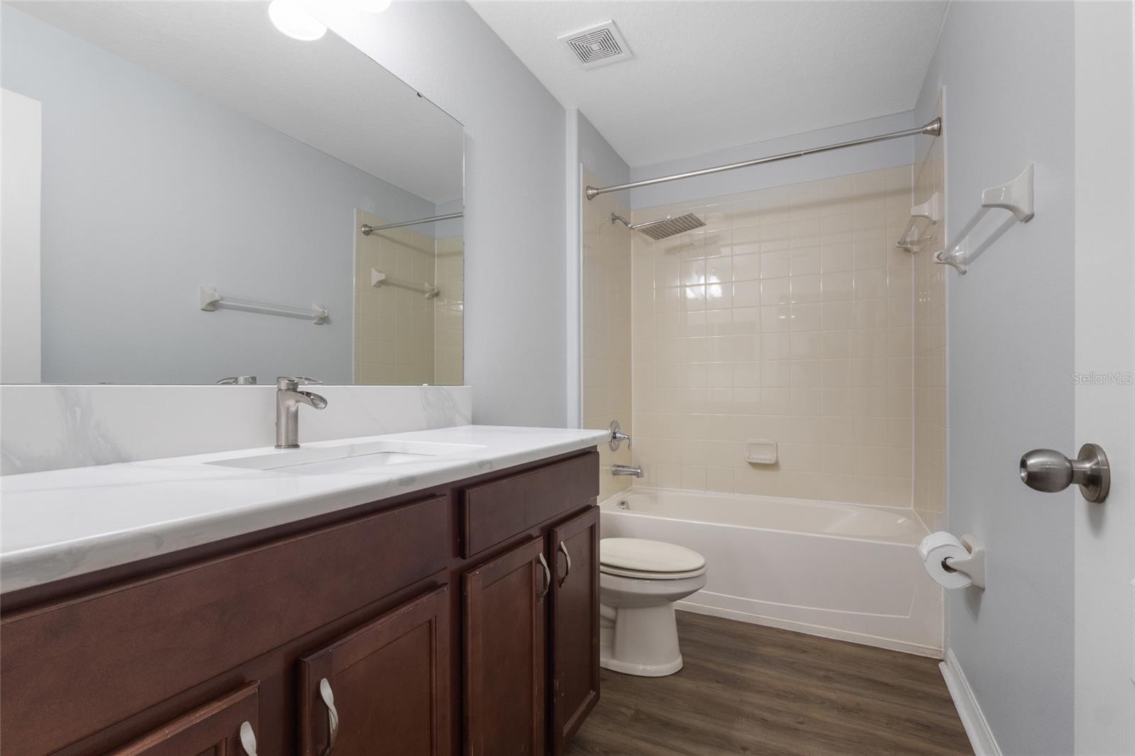 Image 25 of 52 For 14743 Driftwater Drive