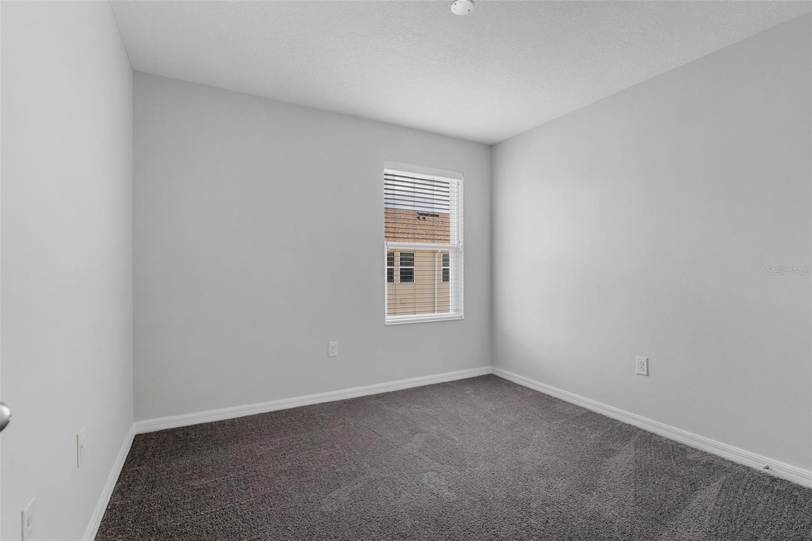 Image 8 of 17 For 5118 Adelaide Drive