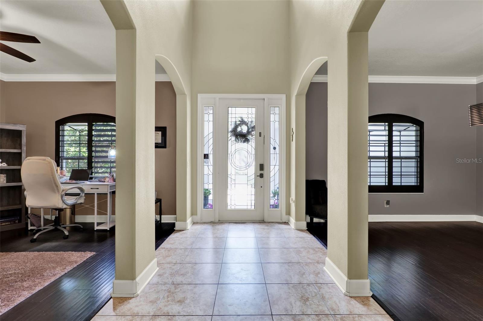 Image 6 of 53 For 955 Holly Springs Terrace