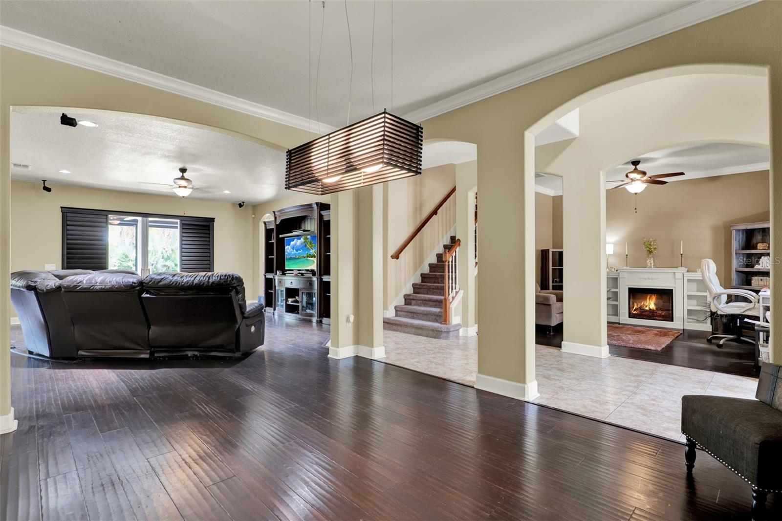 Image 8 of 53 For 955 Holly Springs Terrace