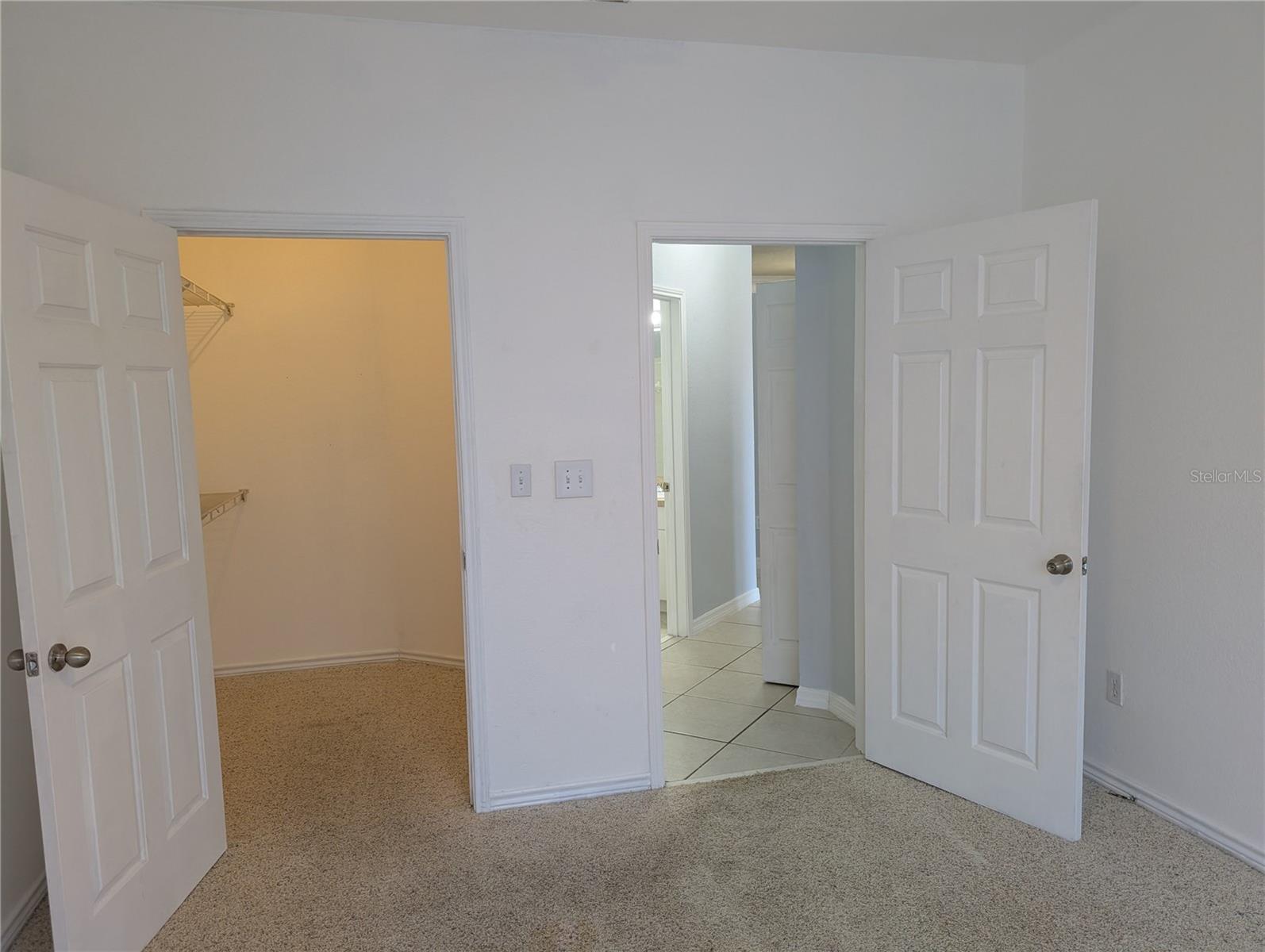 Image 11 of 29 For 4307 Bayside Village Drive 102