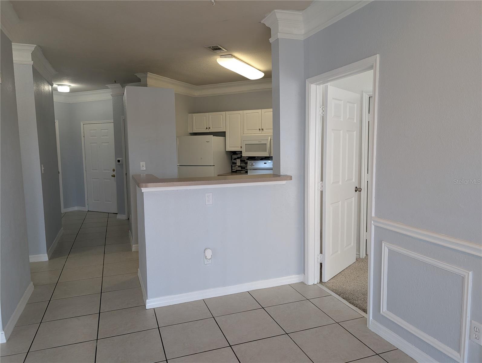 Image 8 of 29 For 4307 Bayside Village Drive 102