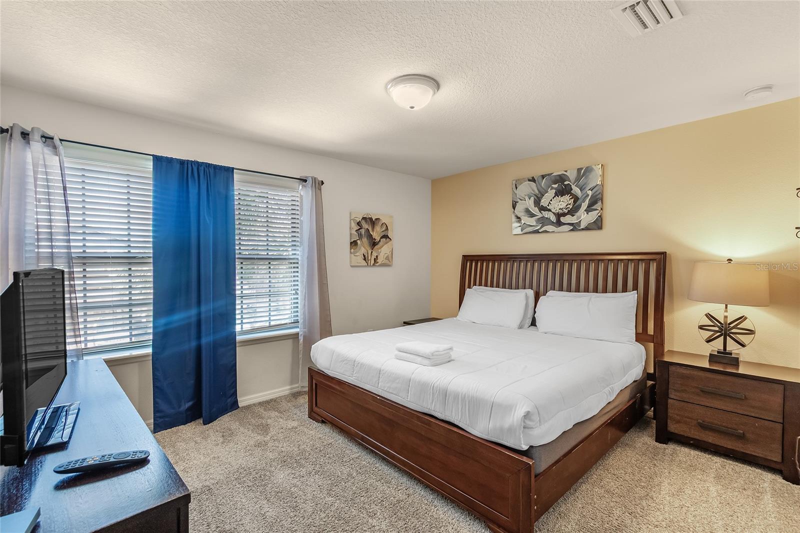 Image 19 of 39 For 8804 Rhodes Street