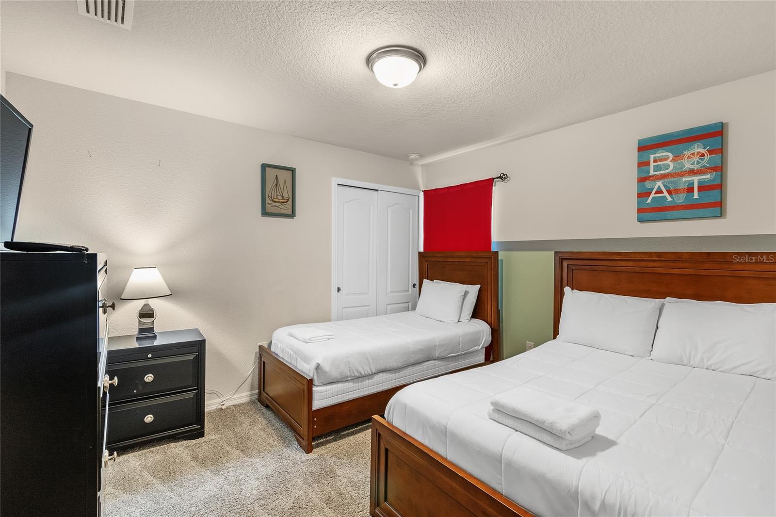 Image 21 of 39 For 8804 Rhodes Street