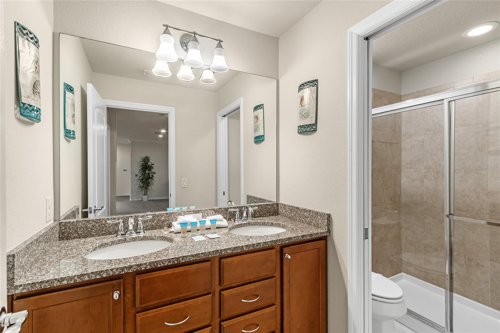 Image 22 of 39 For 8804 Rhodes Street