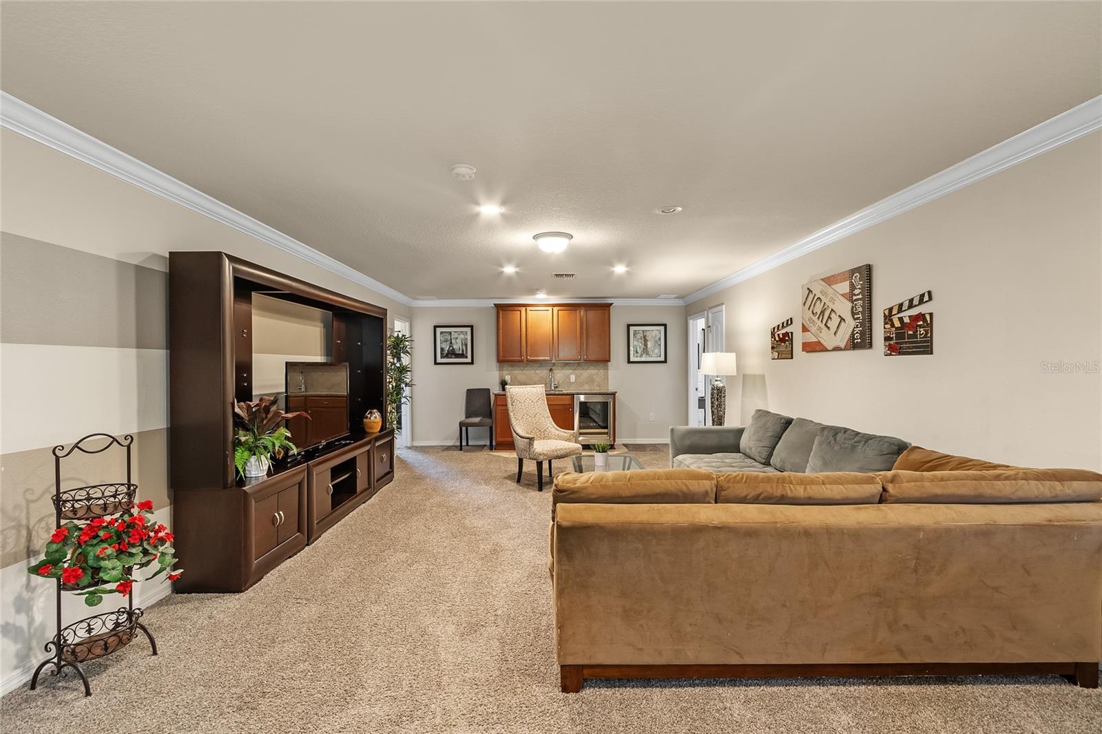 Image 30 of 39 For 8804 Rhodes Street