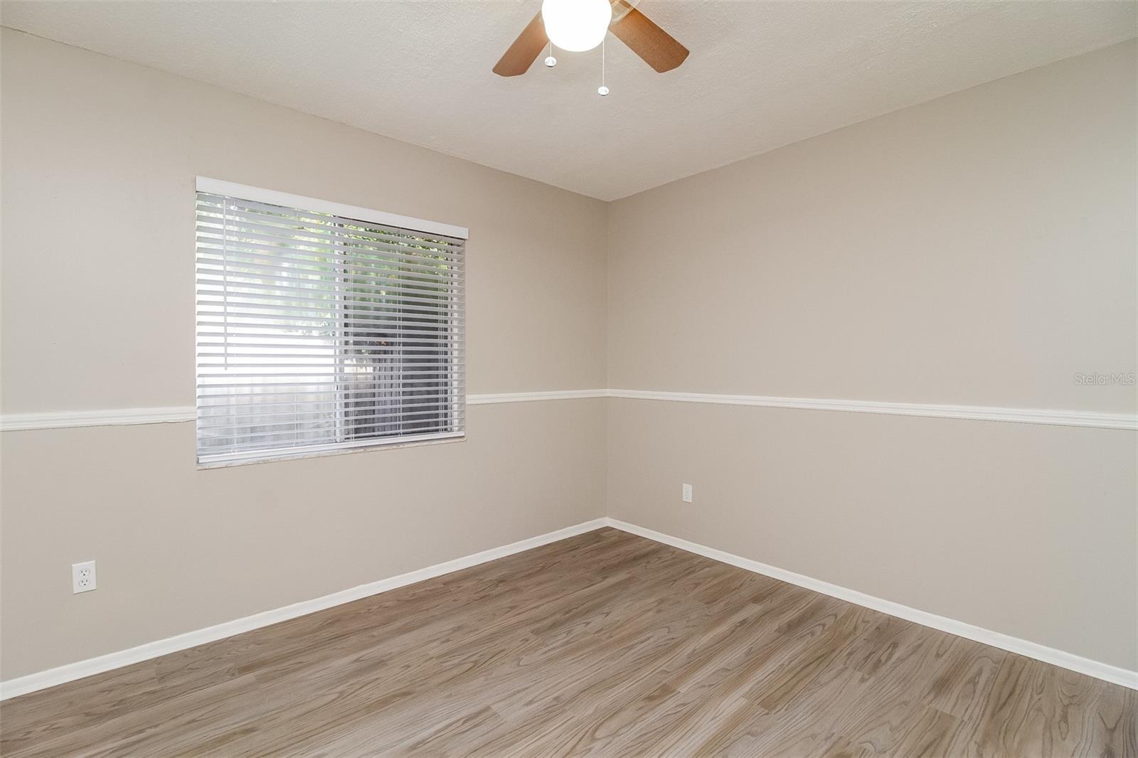 Image 14 of 16 For 301 Chutney Drive