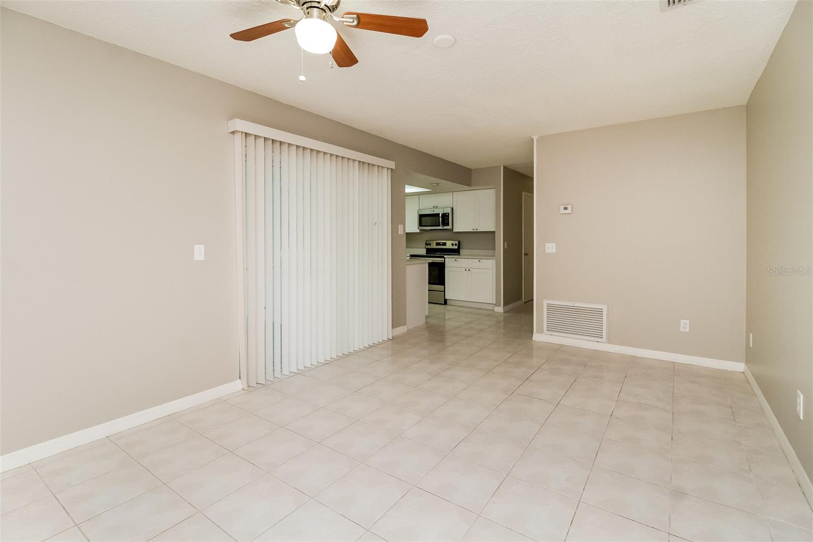 Image 6 of 16 For 301 Chutney Drive