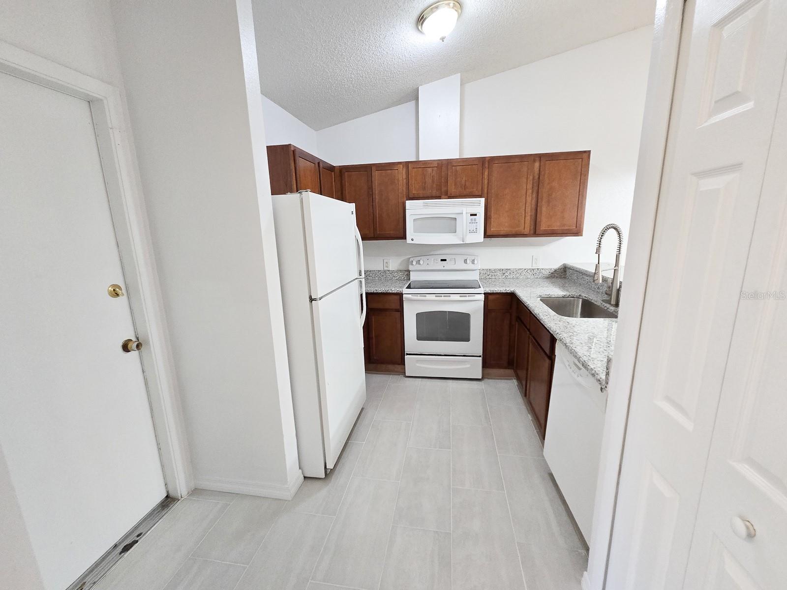 Image 4 of 19 For 853 Church Avenue