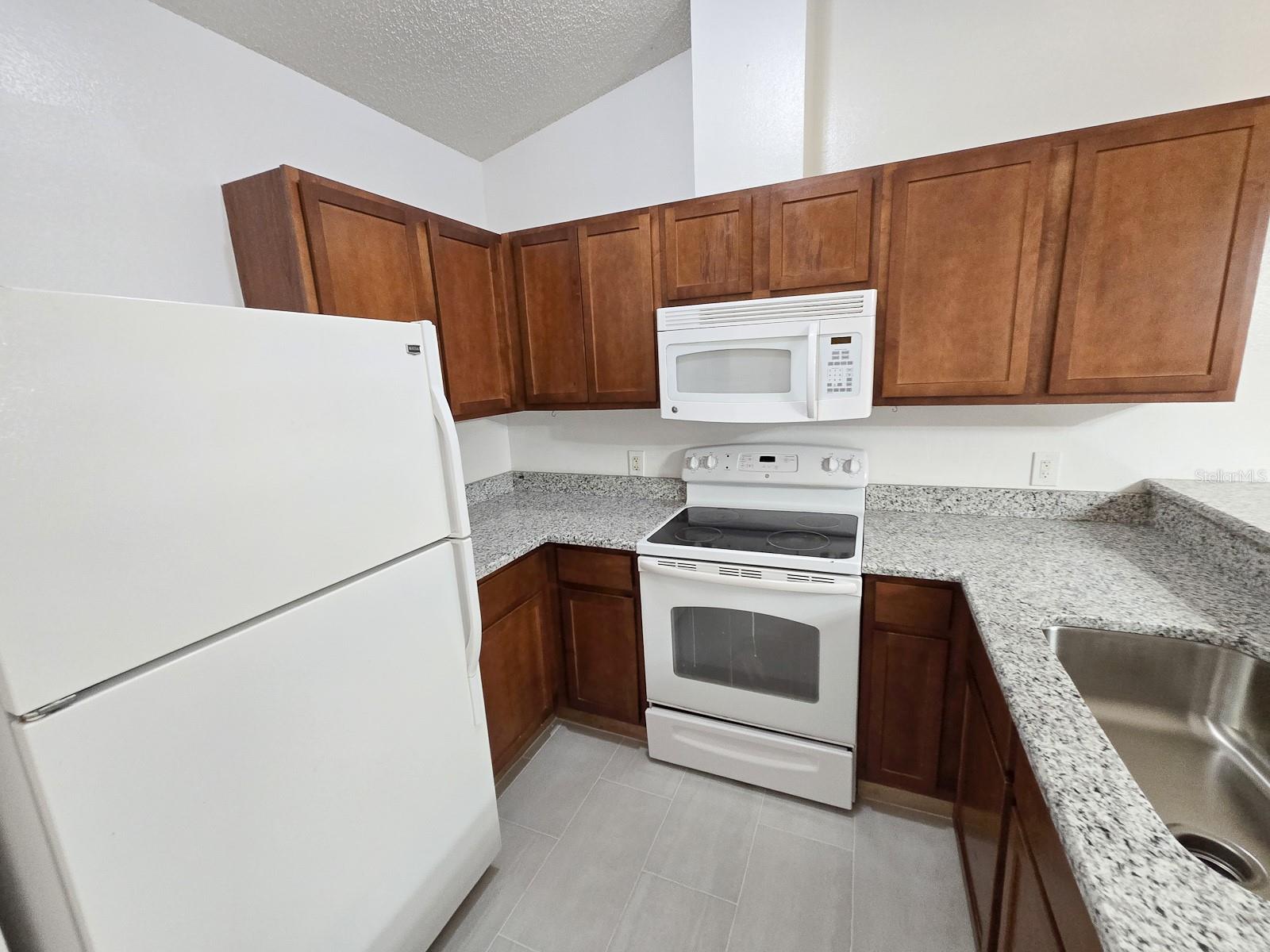 Image 6 of 19 For 853 Church Avenue
