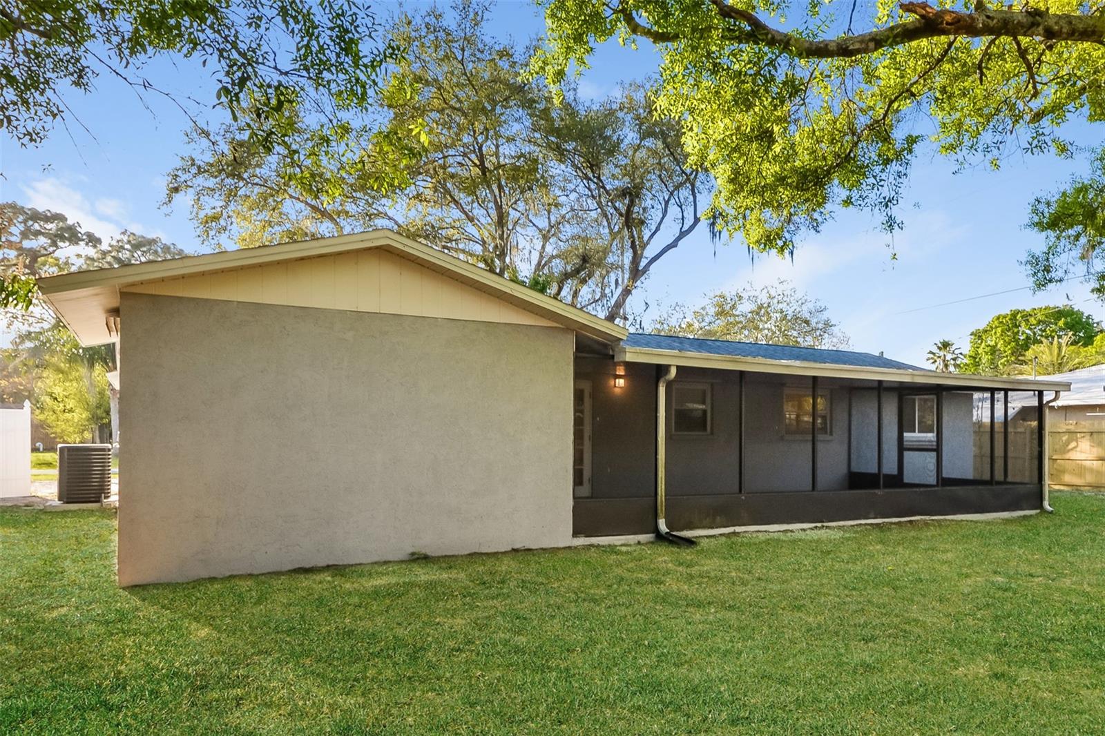 Image 16 of 16 For 5348 Durango Avenue