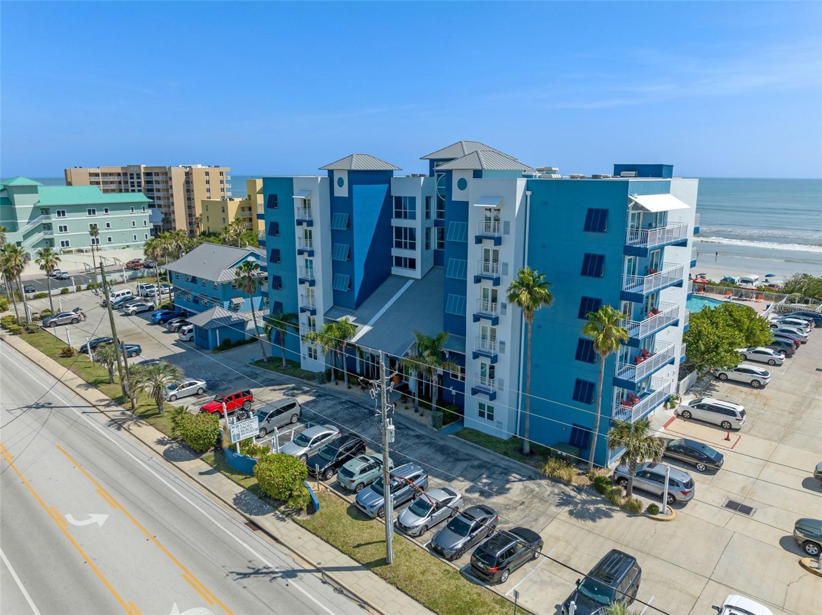 Image 13 of 41 For 611 Atlantic Avenue 4212