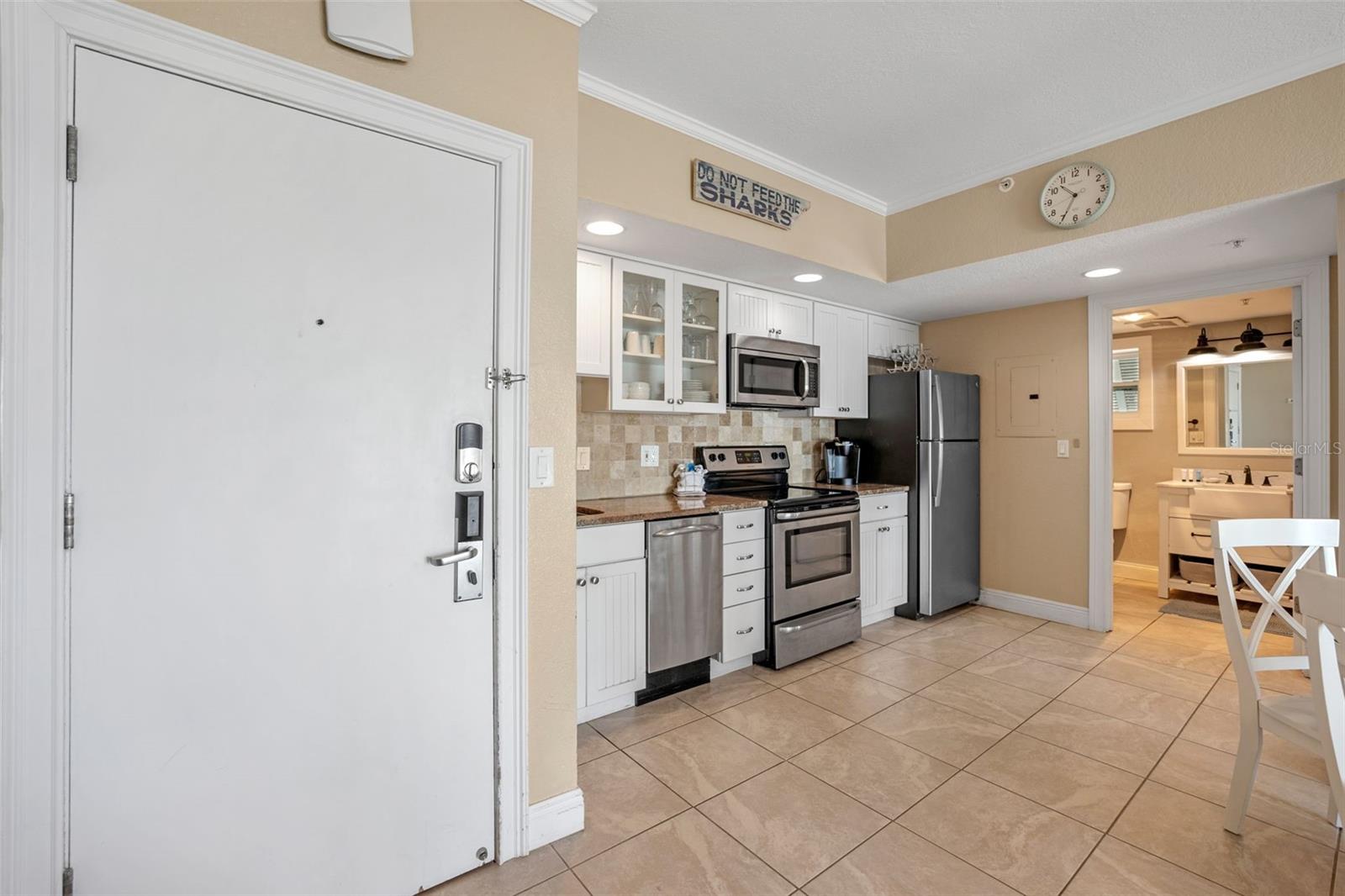 Image 14 of 41 For 611 Atlantic Avenue 4212