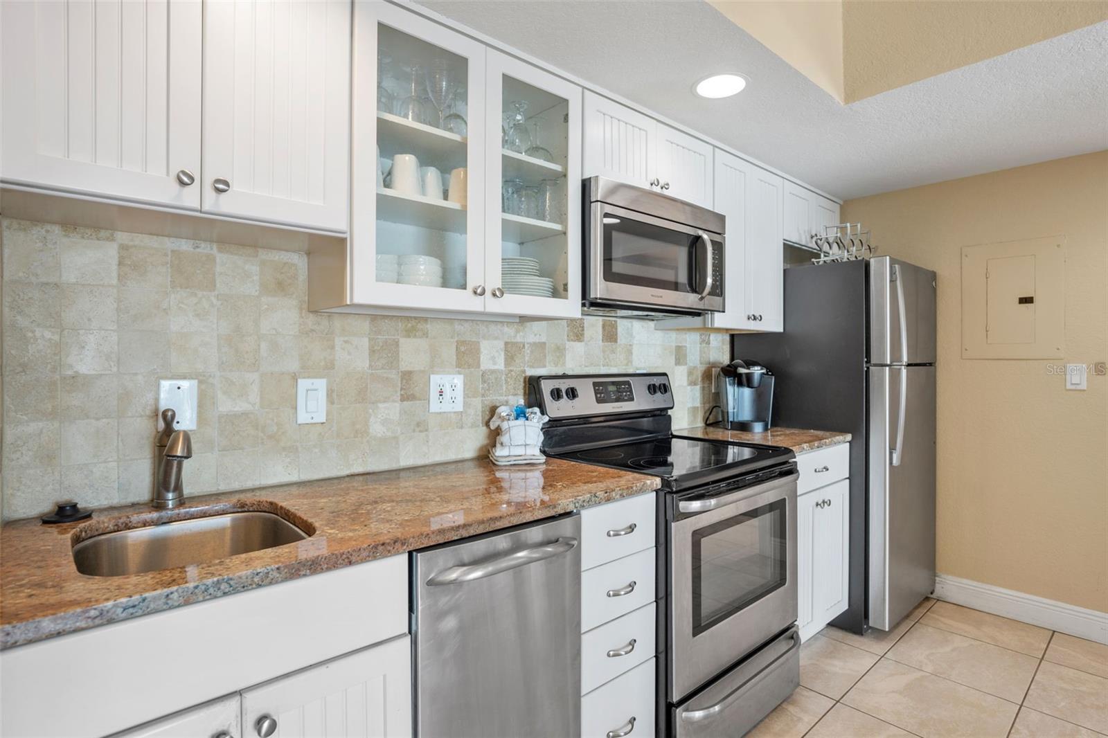 Image 25 of 41 For 611 Atlantic Avenue 4212