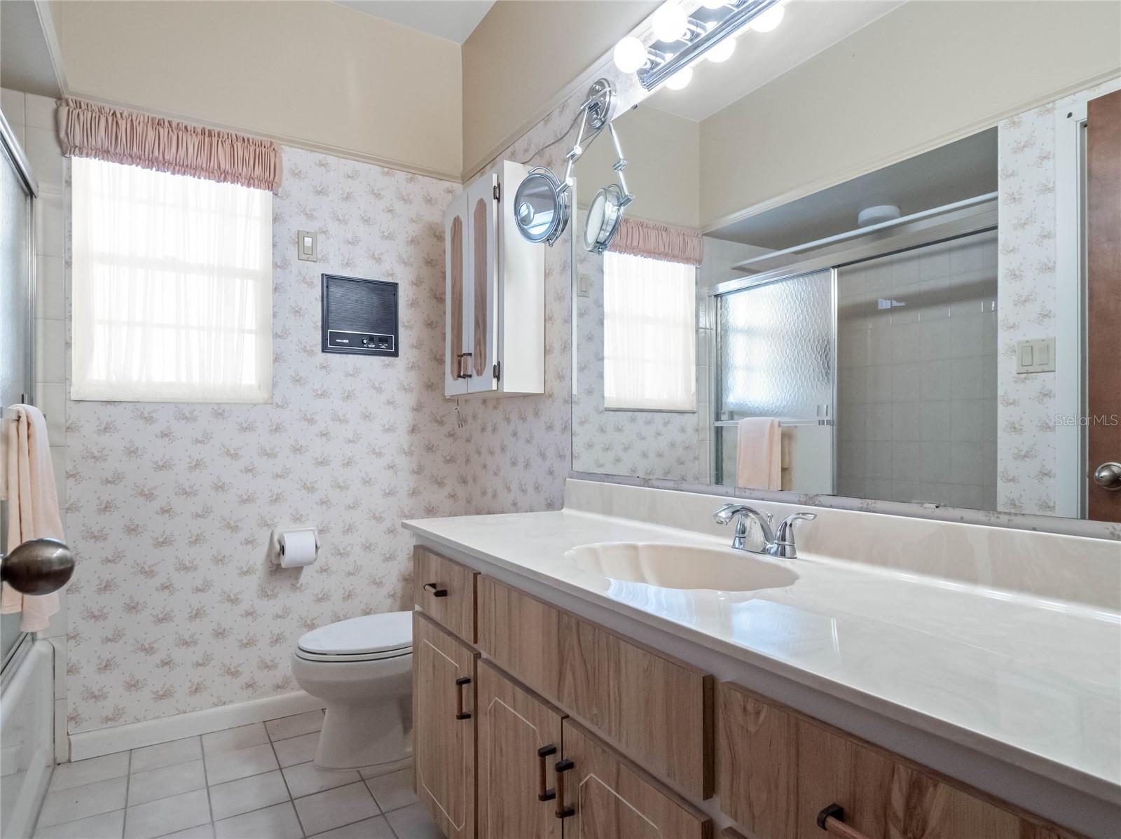 Image 31 of 61 For 7540 Lake Marsha Drive