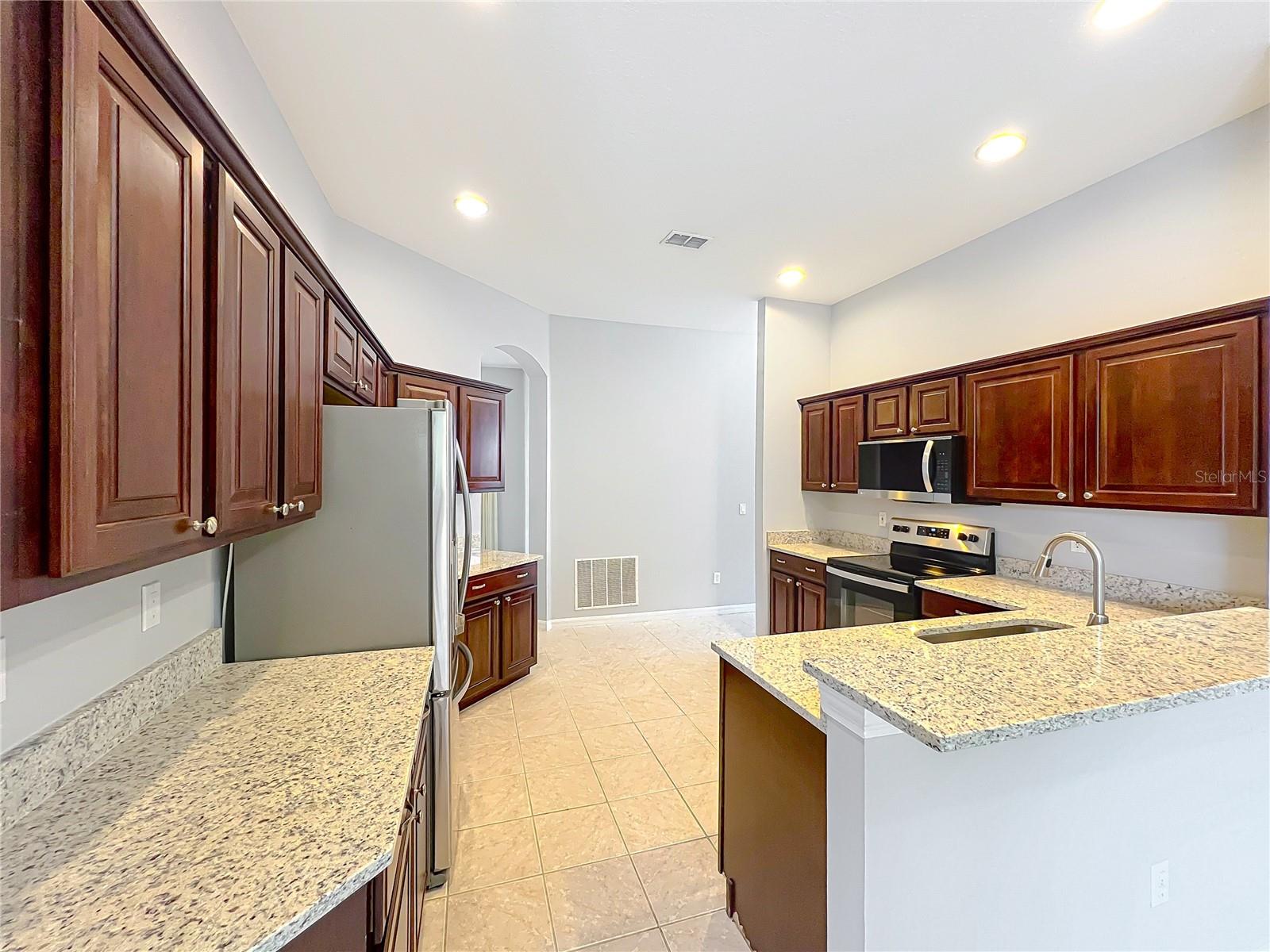 Image 22 of 68 For 903 Kersfield Circle