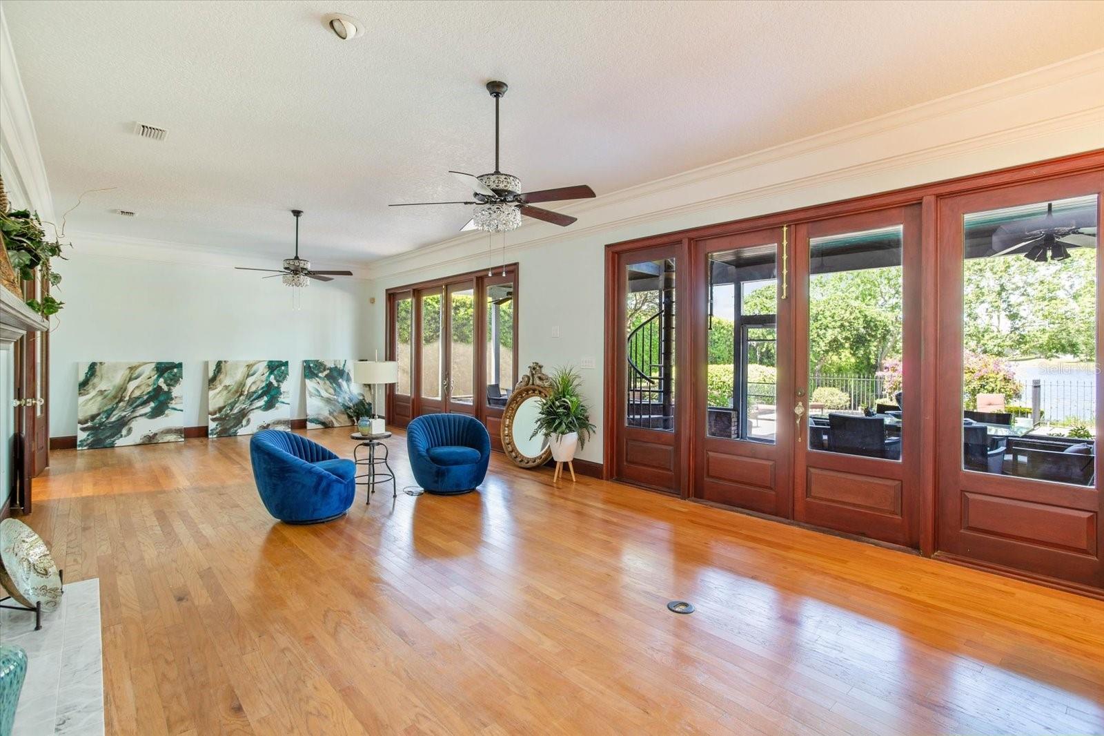 Image 23 of 80 For 2828 Marquesas Court