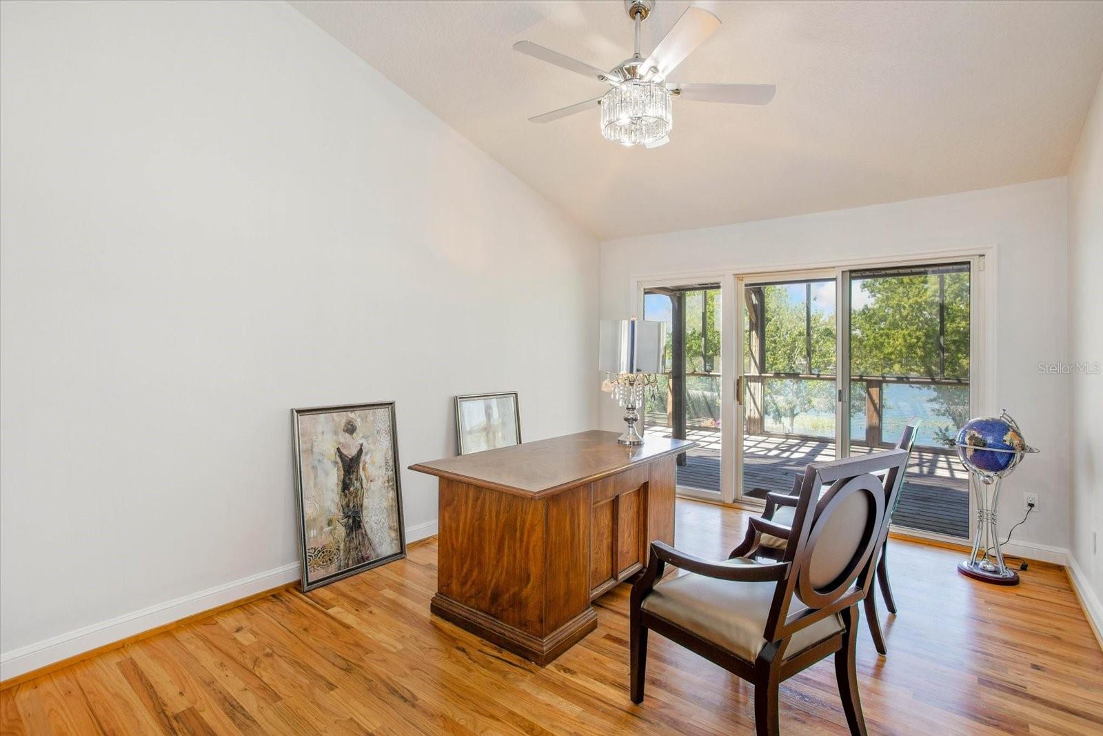 Image 42 of 80 For 2828 Marquesas Court