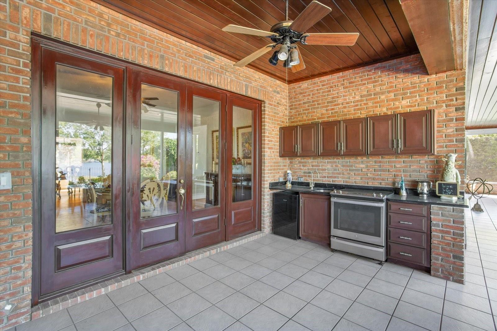 Image 64 of 80 For 2828 Marquesas Court