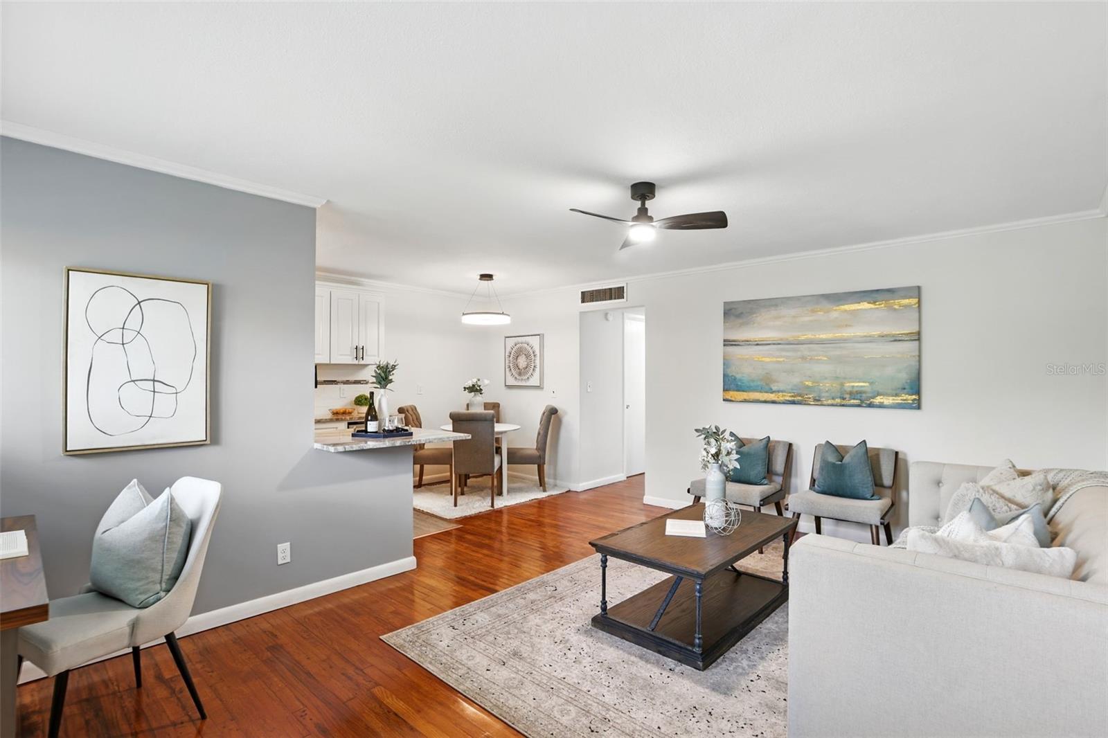 Image 3 of 21 For 320 Lakeview Street 214