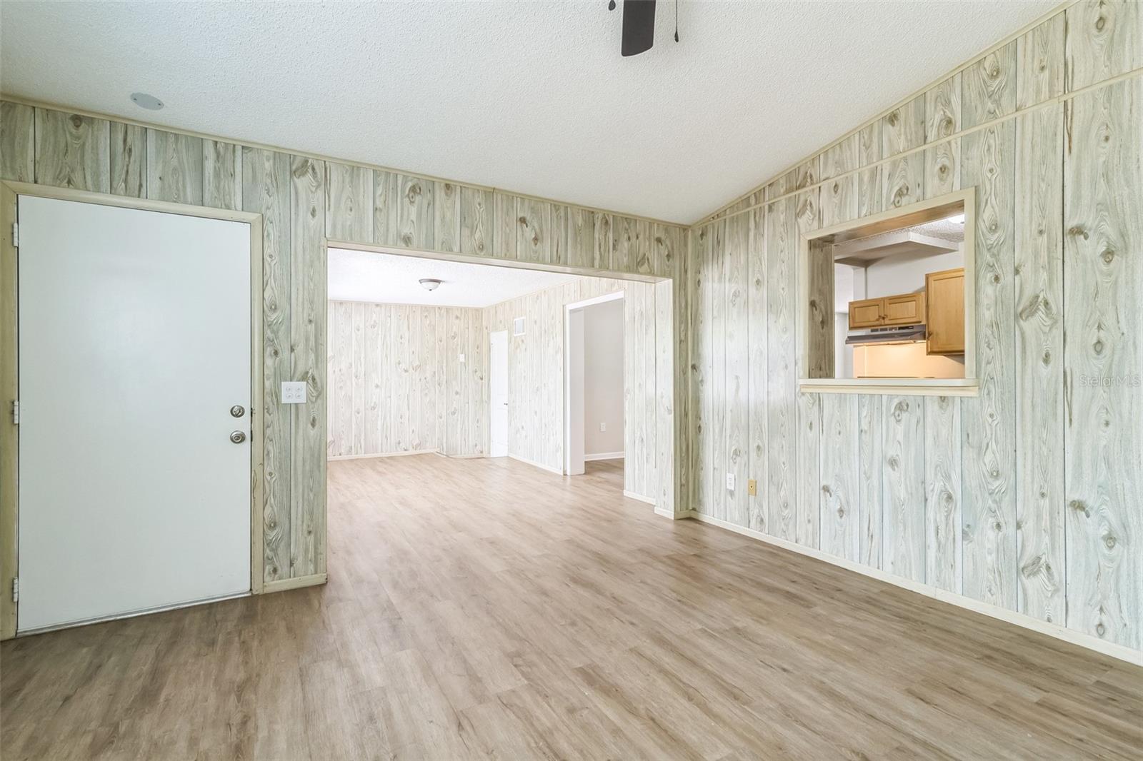 Image 10 of 29 For 6042 Bolling Drive
