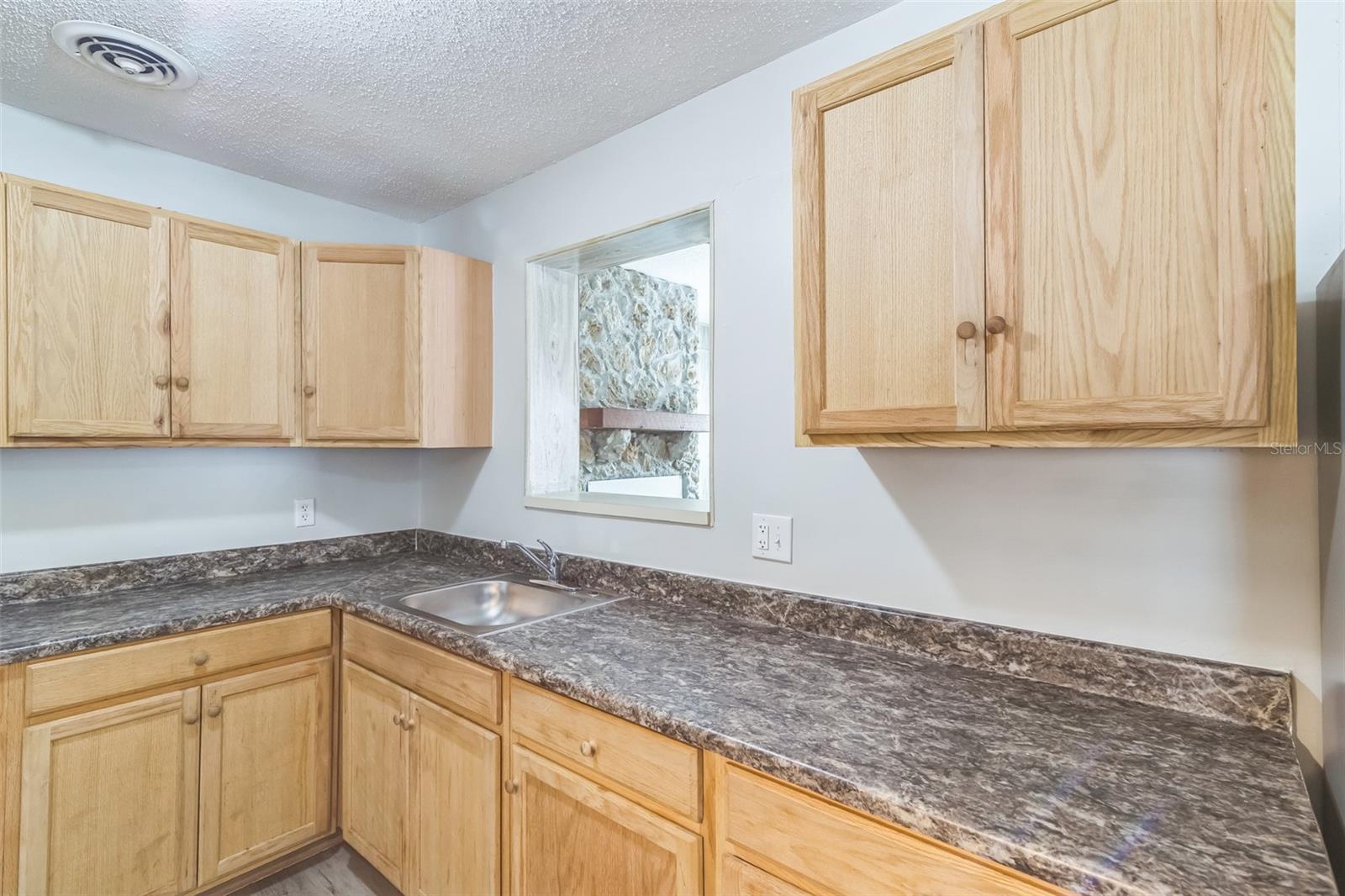 Image 9 of 29 For 6042 Bolling Drive