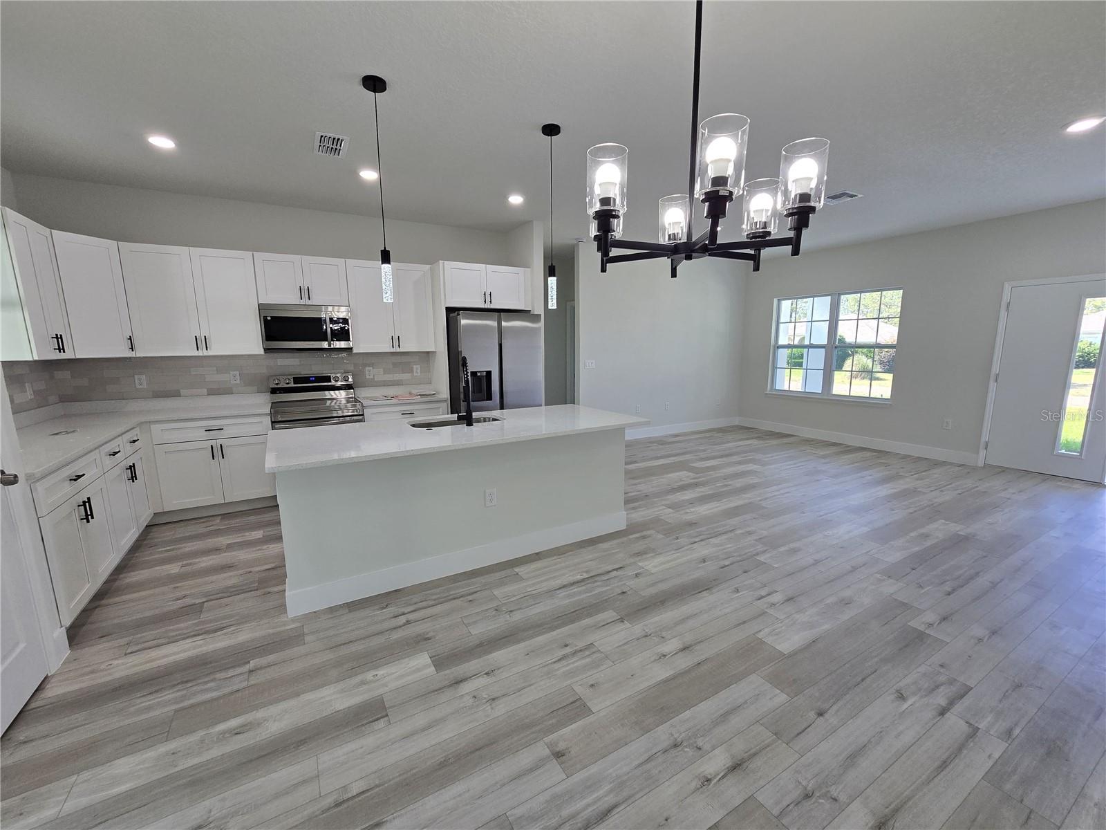 Image 4 of 34 For 1564 Cary Drive