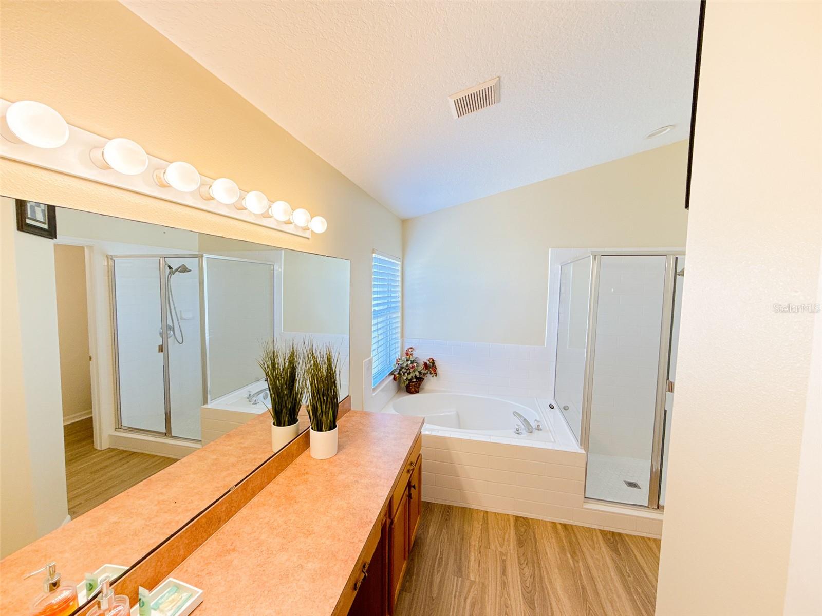 Image 15 of 37 For 407 Briarton Drive